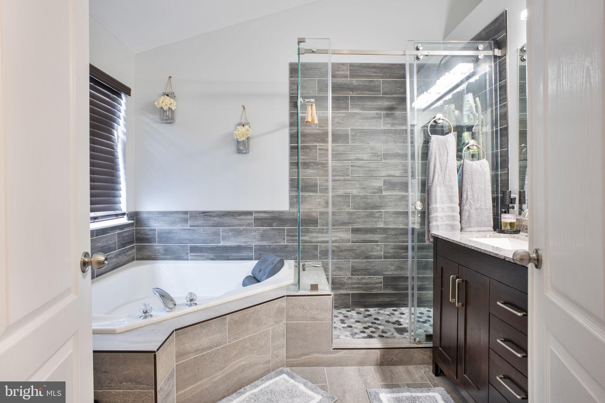 PERRYWOOD - Residential