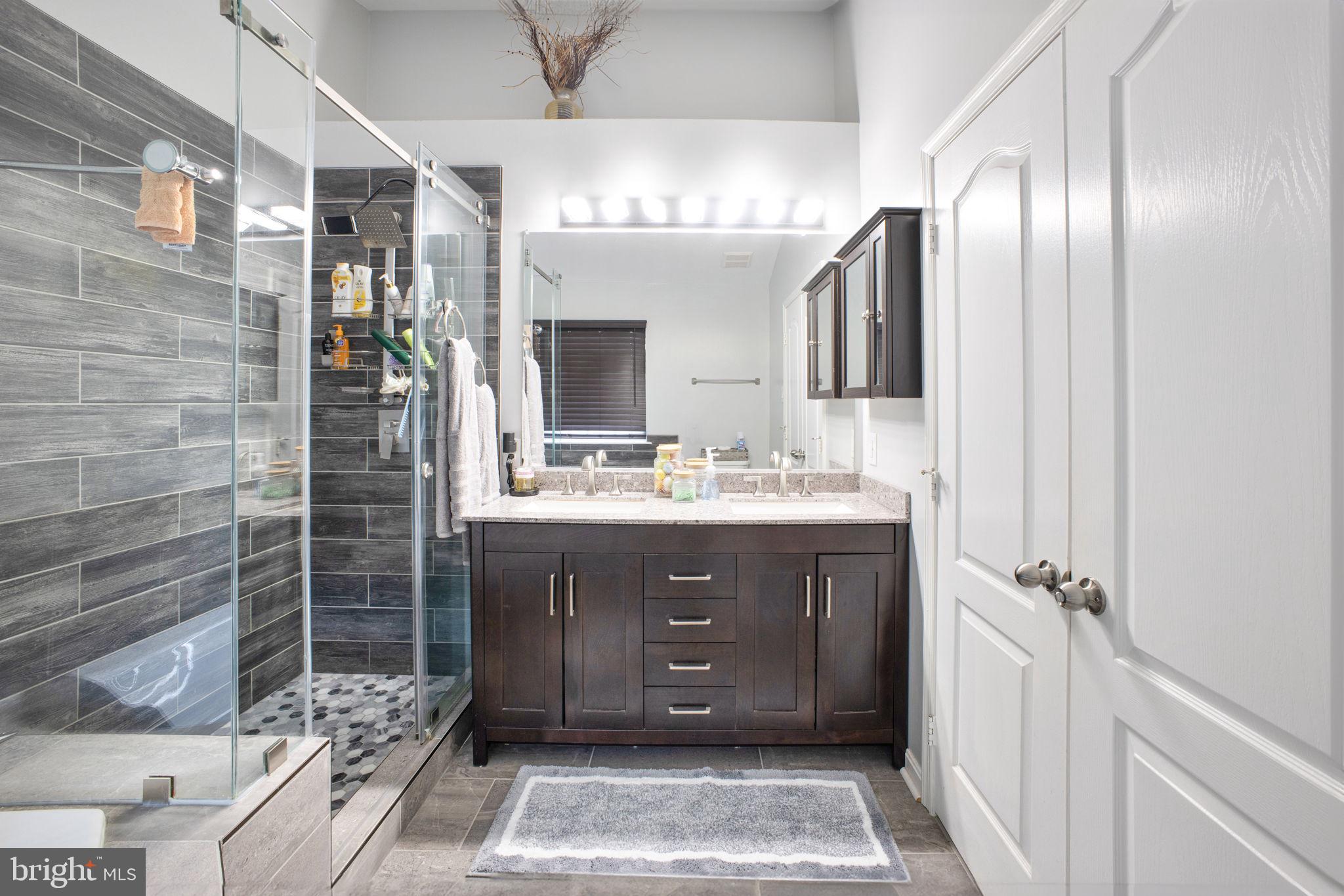 PERRYWOOD - Residential