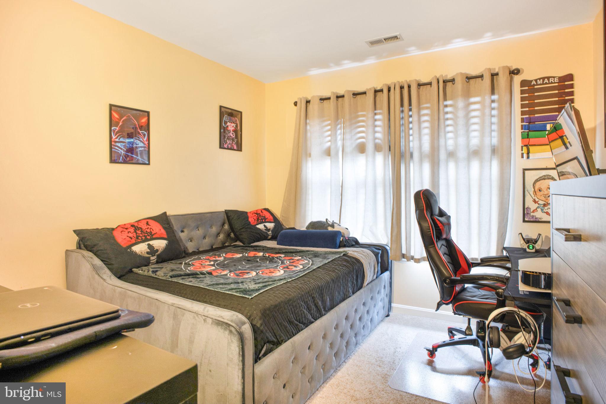 PERRYWOOD - Residential