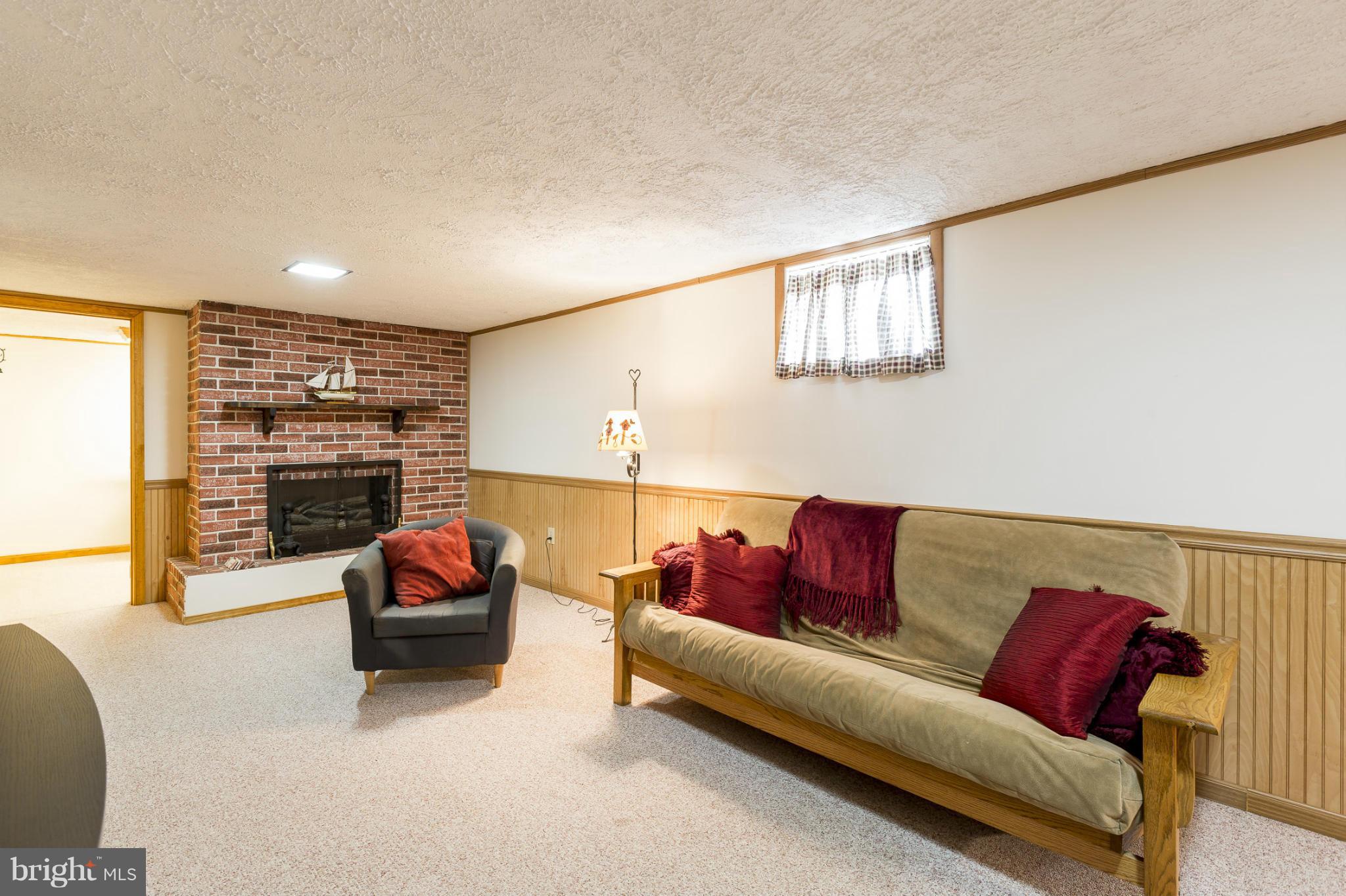 ODENTON HEIGHTS - Residential