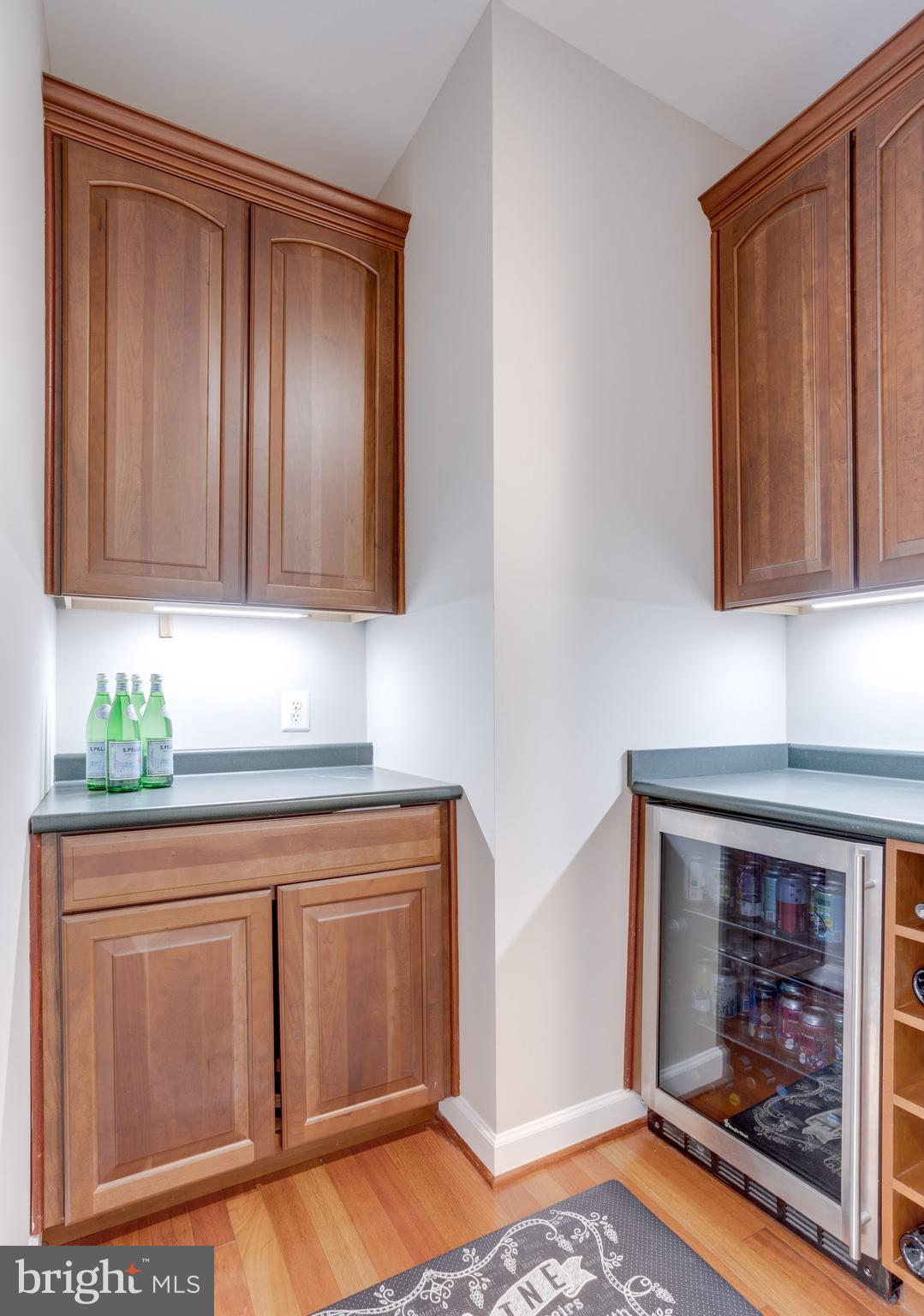 NORTH SPRINGFIELD - Residential