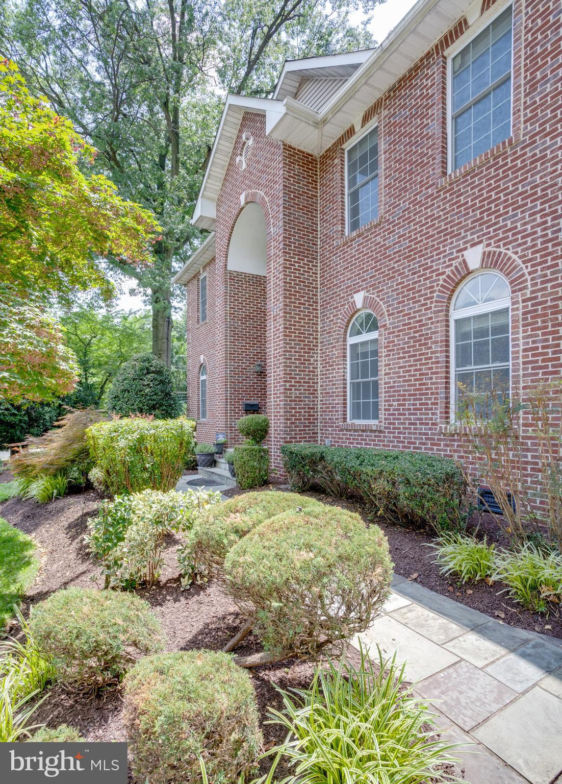 NORTH SPRINGFIELD - Residential