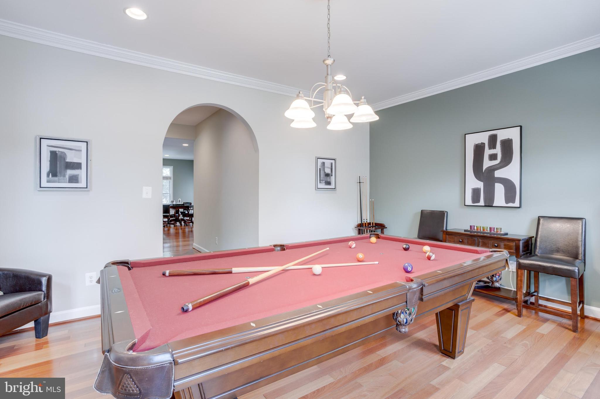 NORTH SPRINGFIELD - Residential