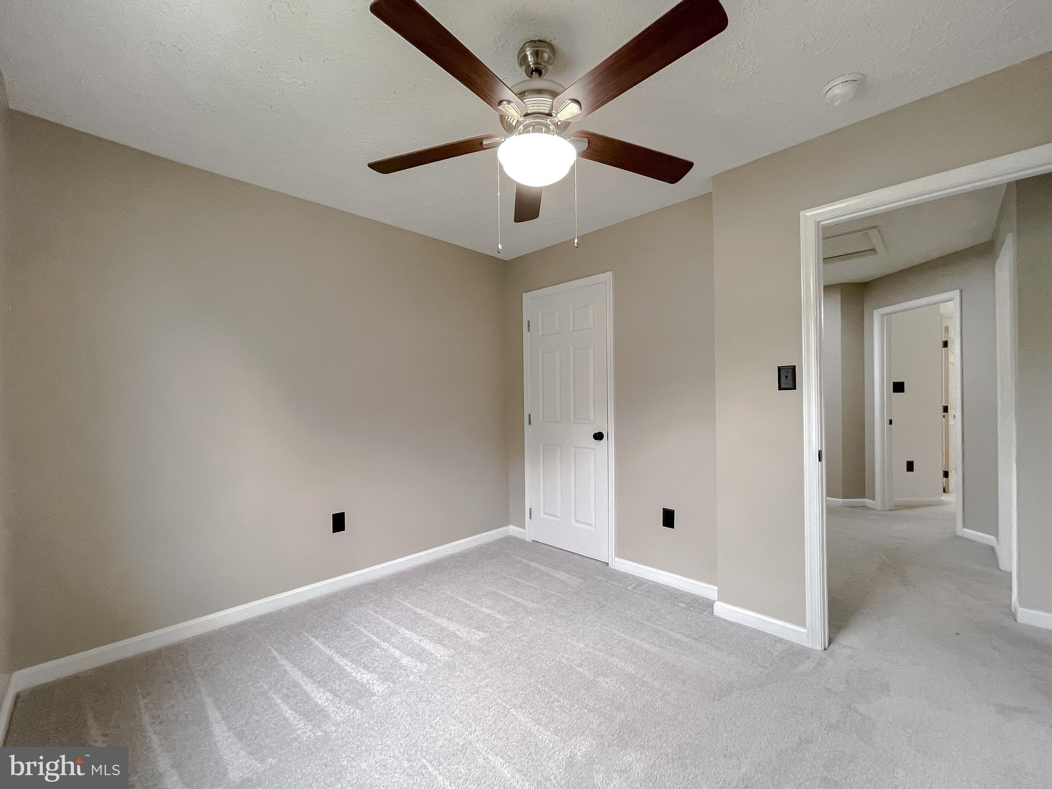 WILLOW WOODS - Residential