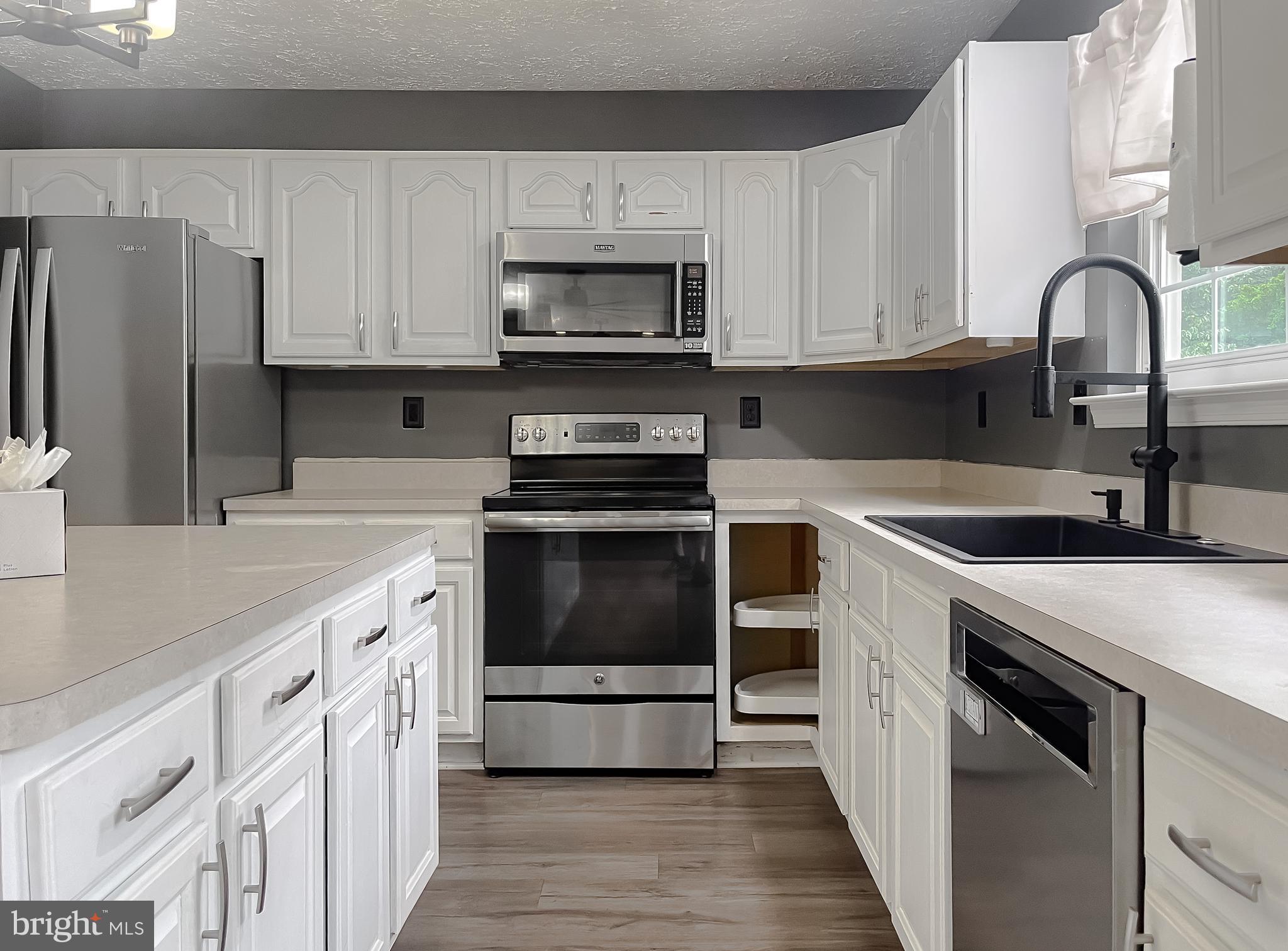 WILLOW WOODS - Residential