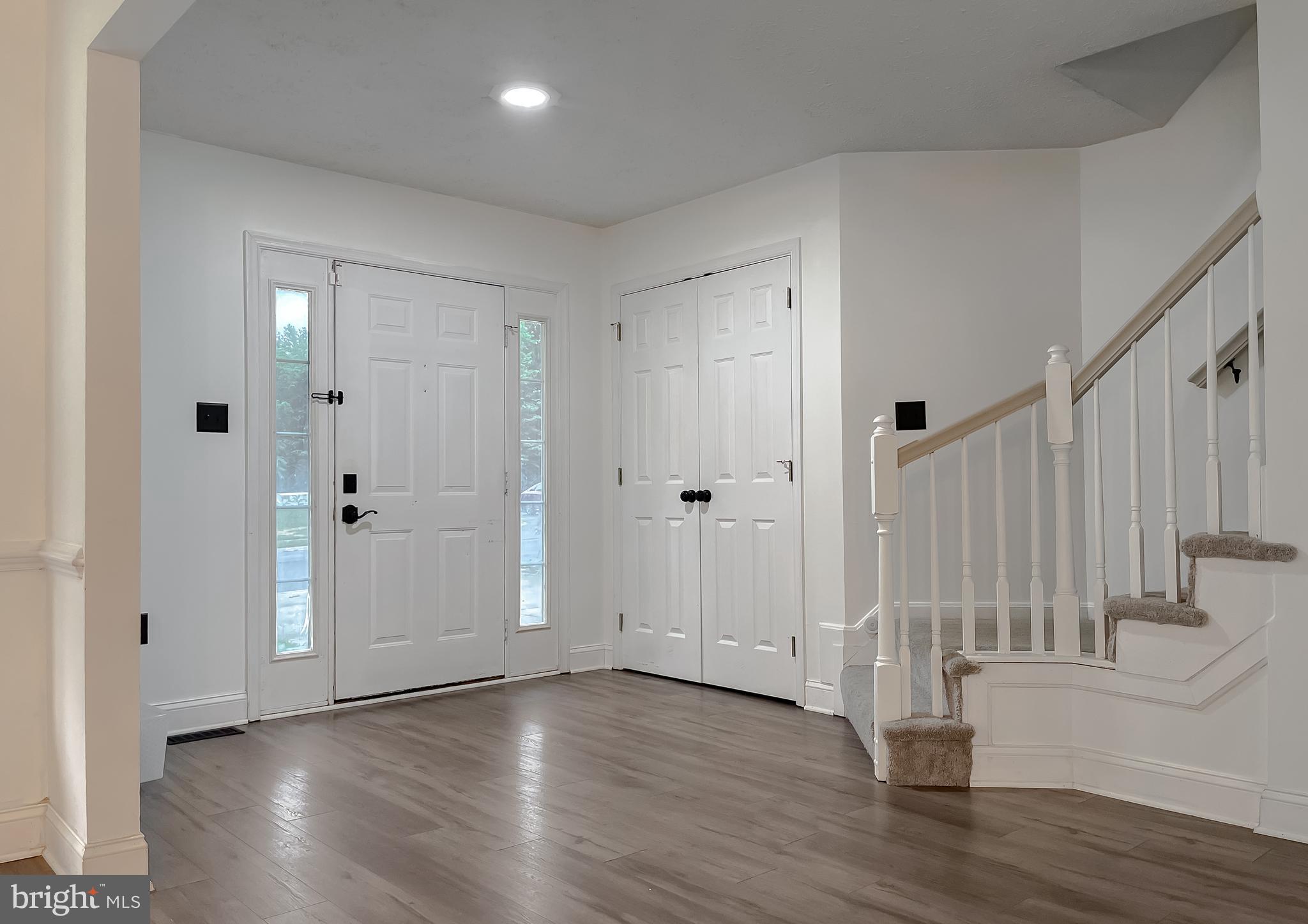 WILLOW WOODS - Residential