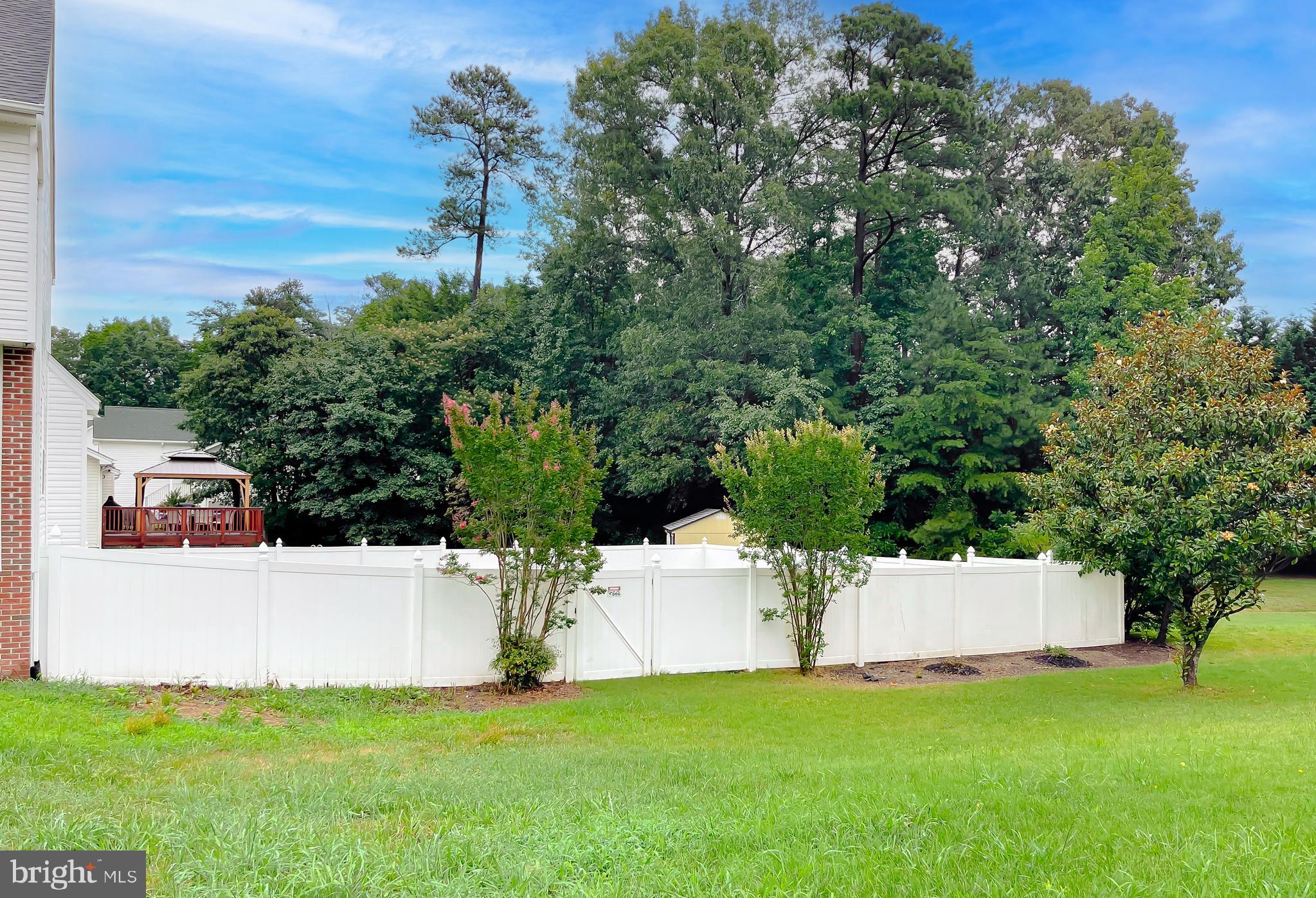 WILLOW WOODS - Residential