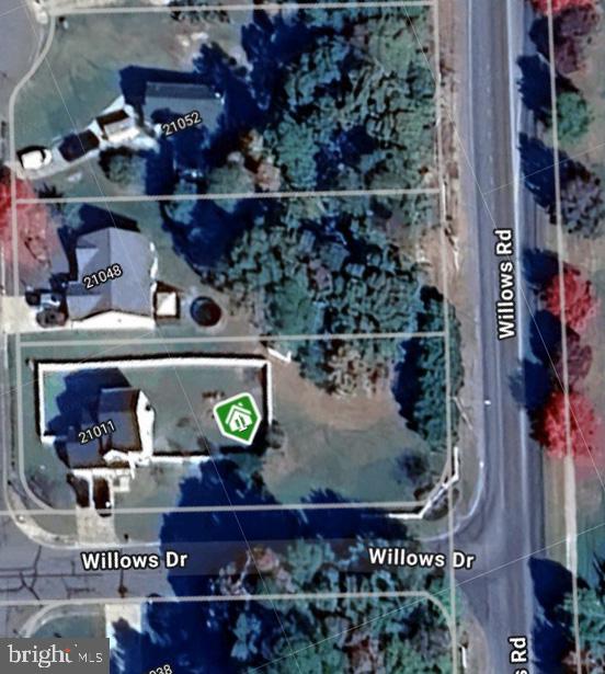 WILLOW WOODS - Residential