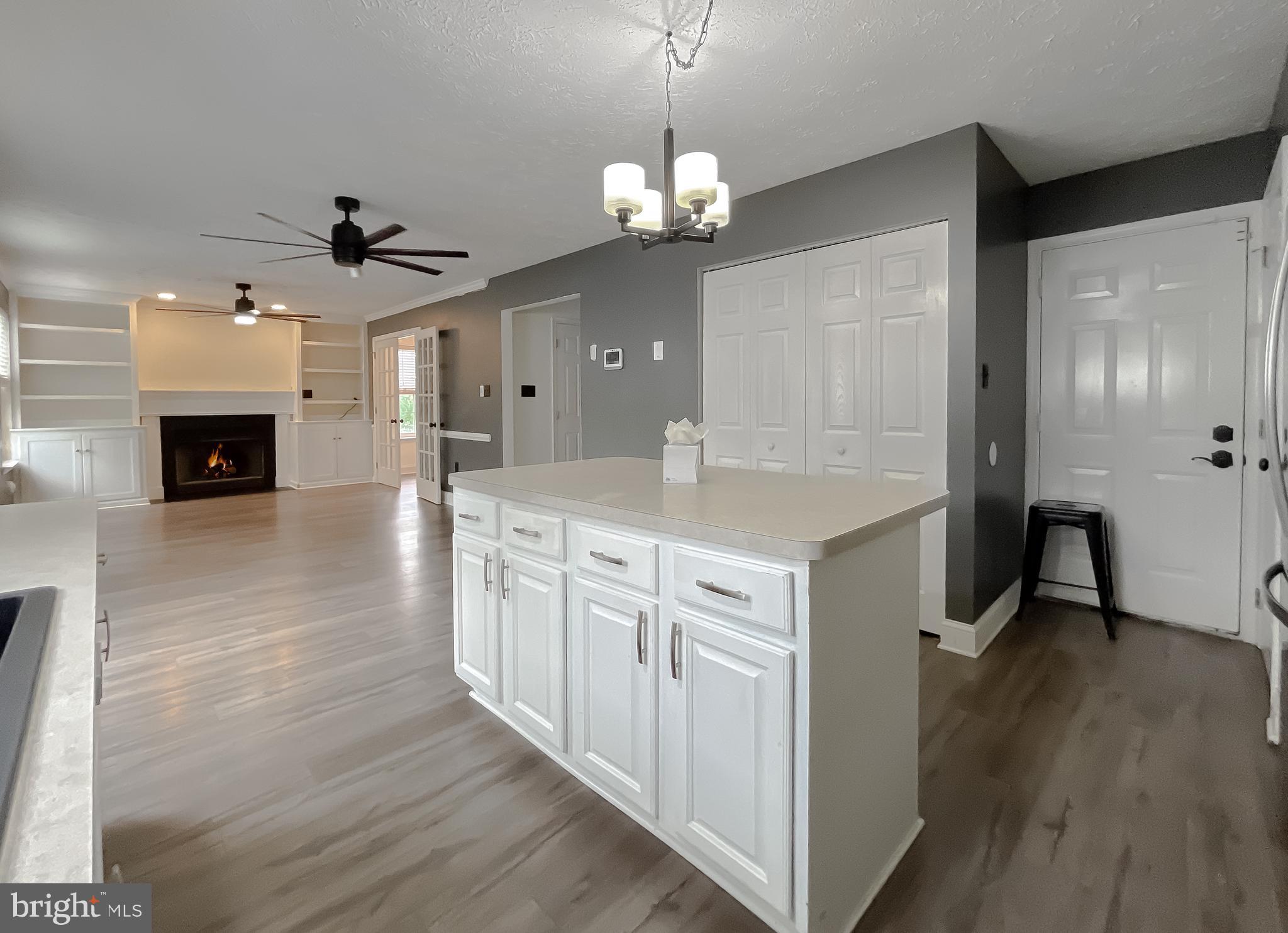 WILLOW WOODS - Residential