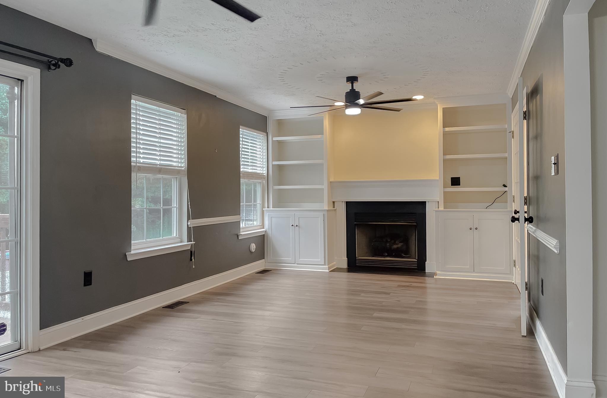 WILLOW WOODS - Residential