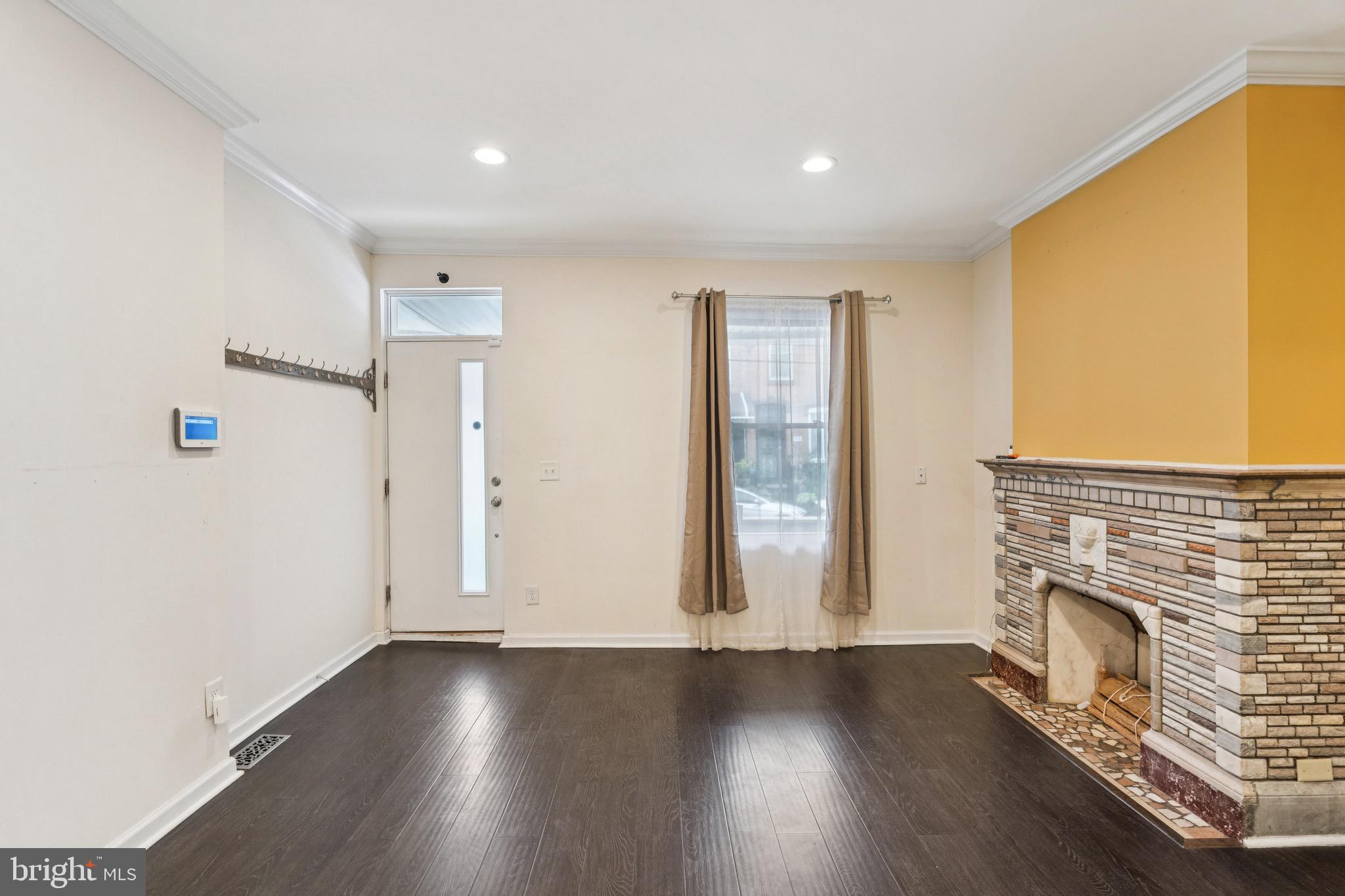 POINT BREEZE - Residential