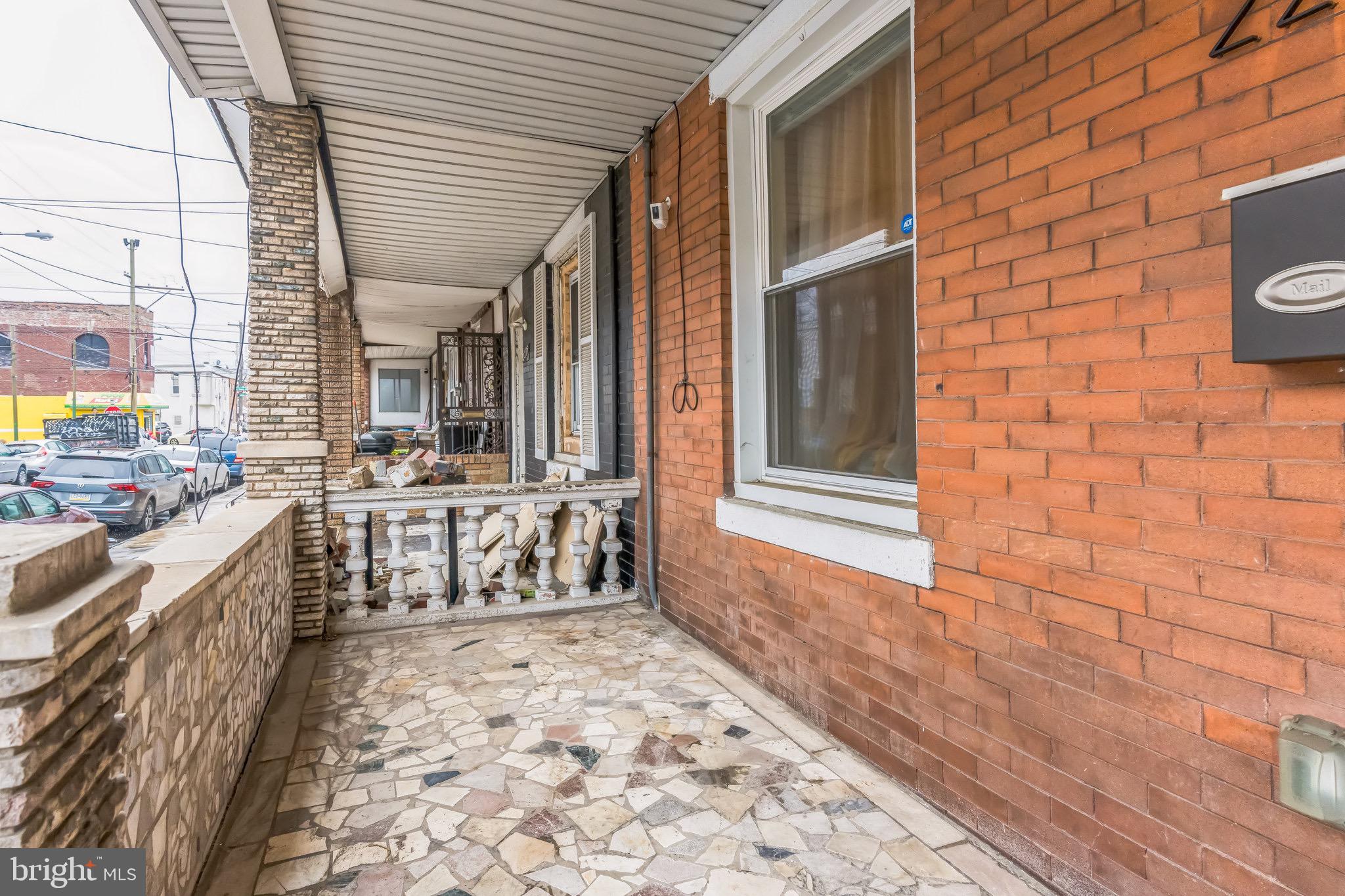 POINT BREEZE - Residential