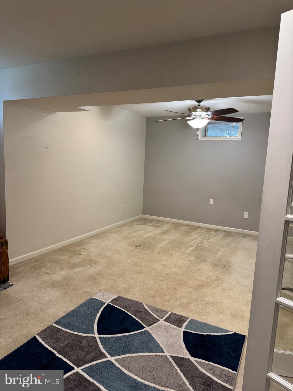 ASHBURN VILLAGE - Residential Lease