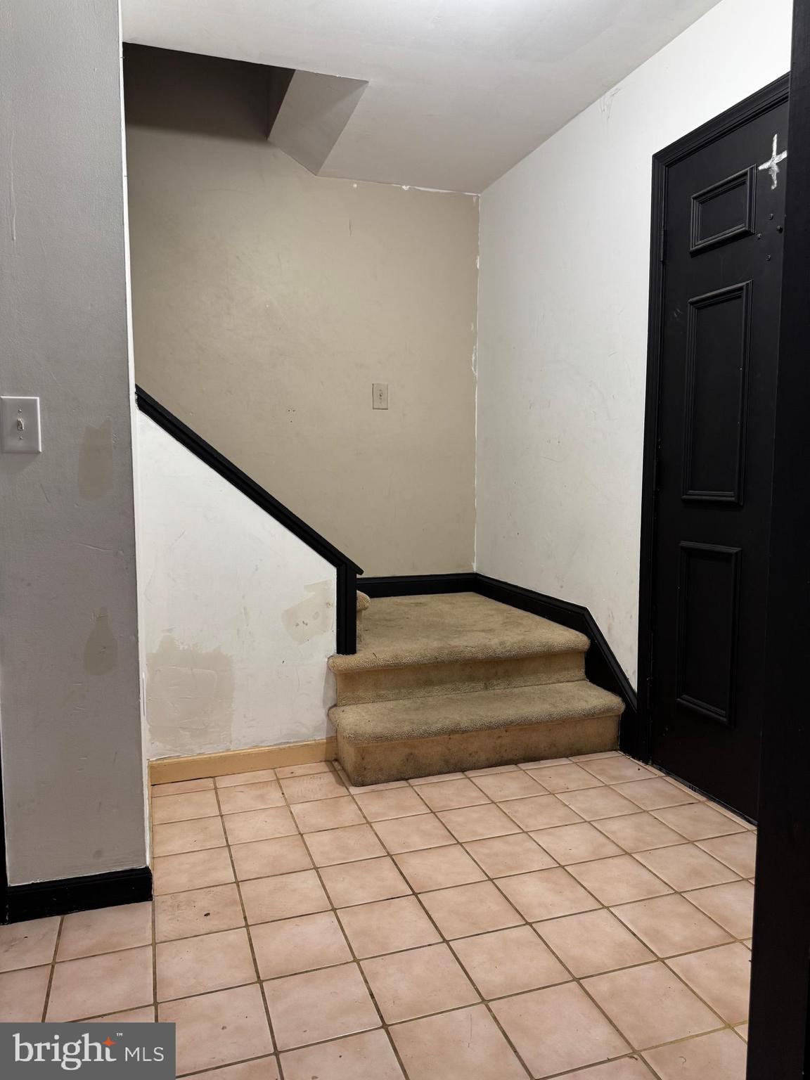 PEMBROKE HILLS - Residential