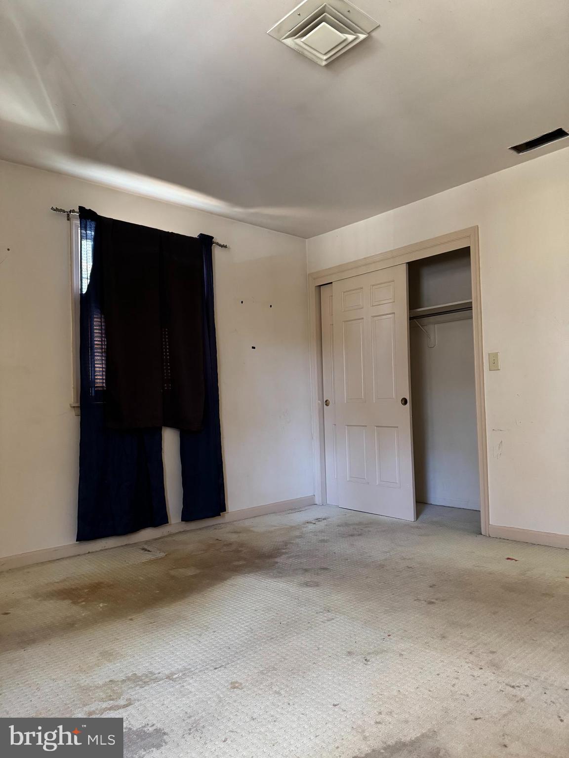 PEMBROKE HILLS - Residential