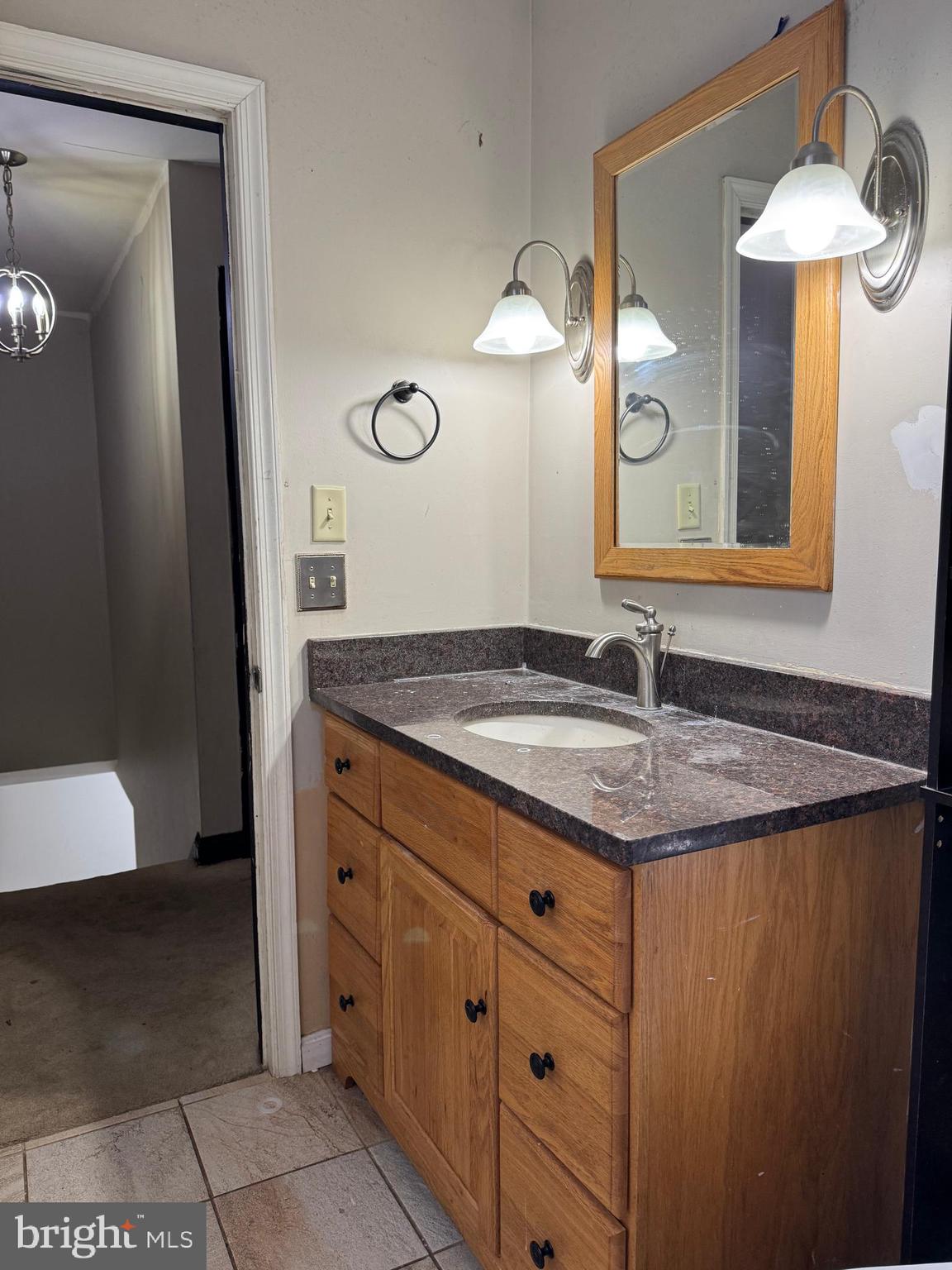 PEMBROKE HILLS - Residential