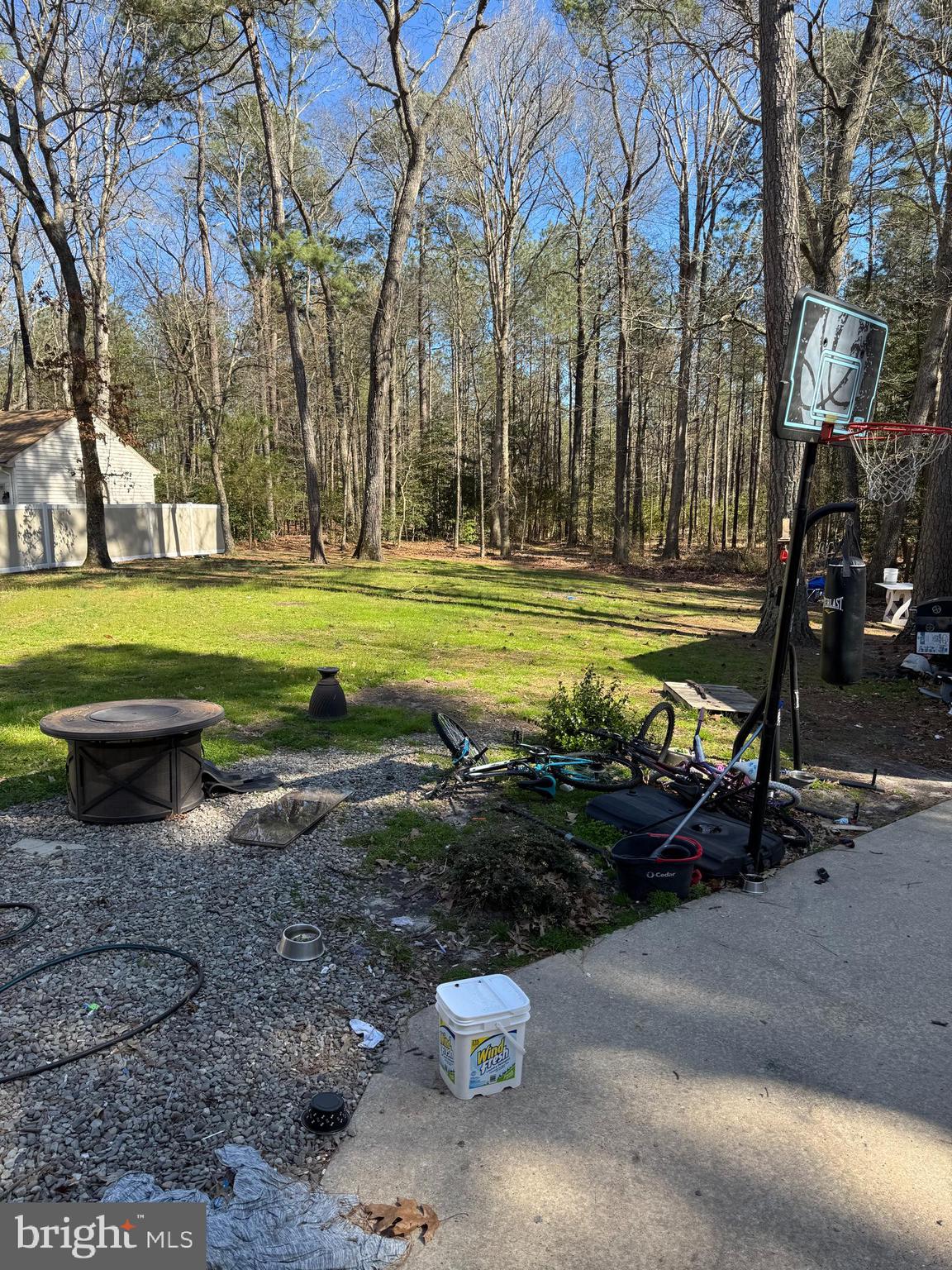 PEMBROKE HILLS - Residential