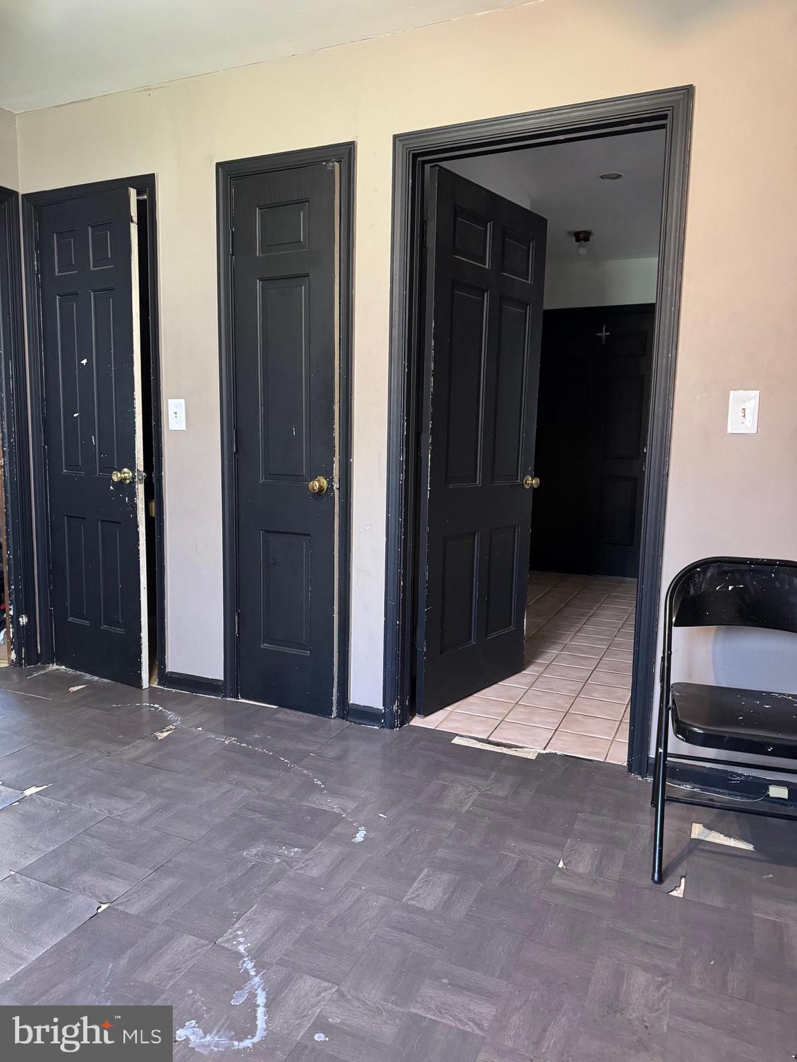 PEMBROKE HILLS - Residential