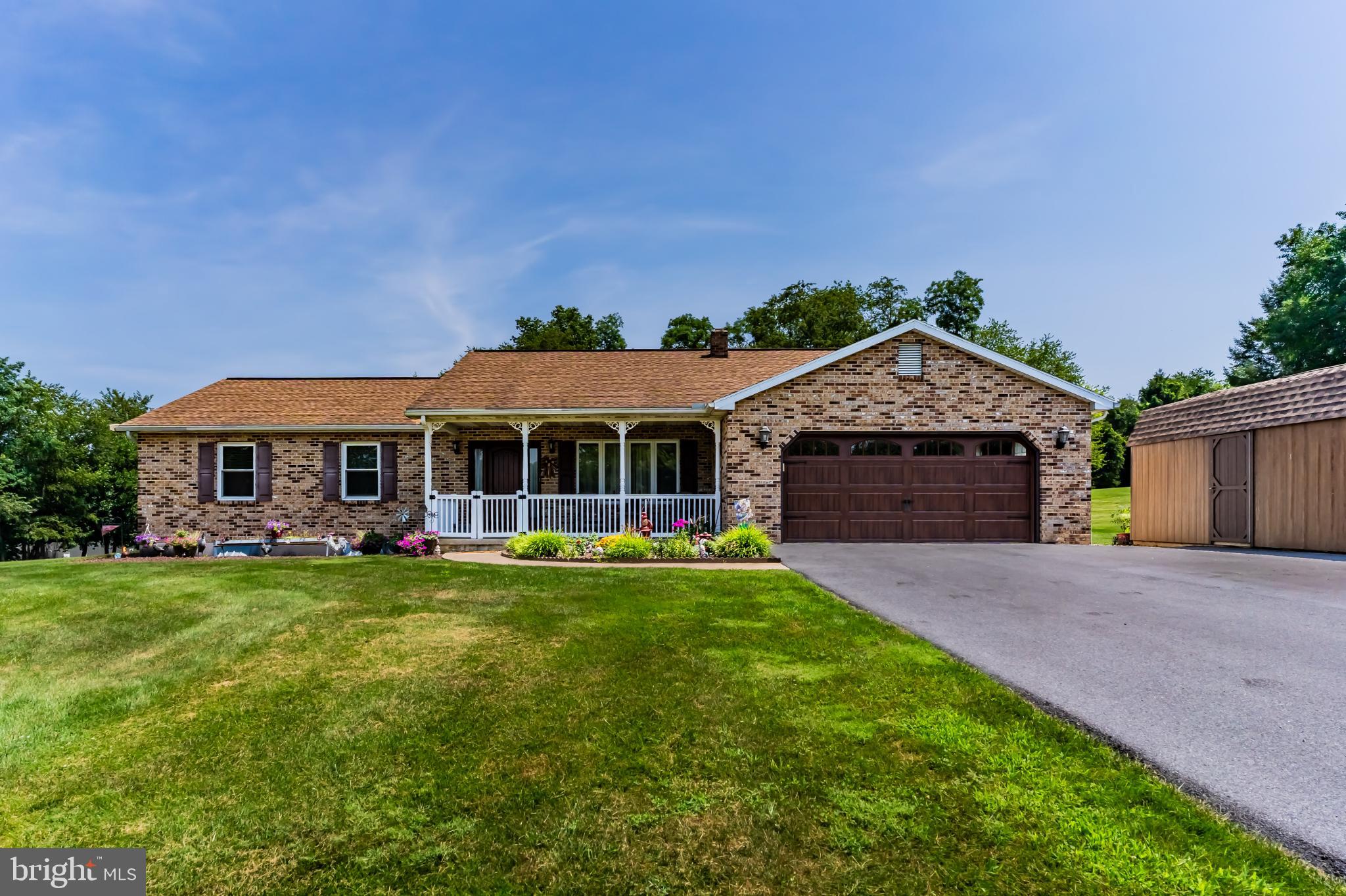 4 WAGNER DRIVE