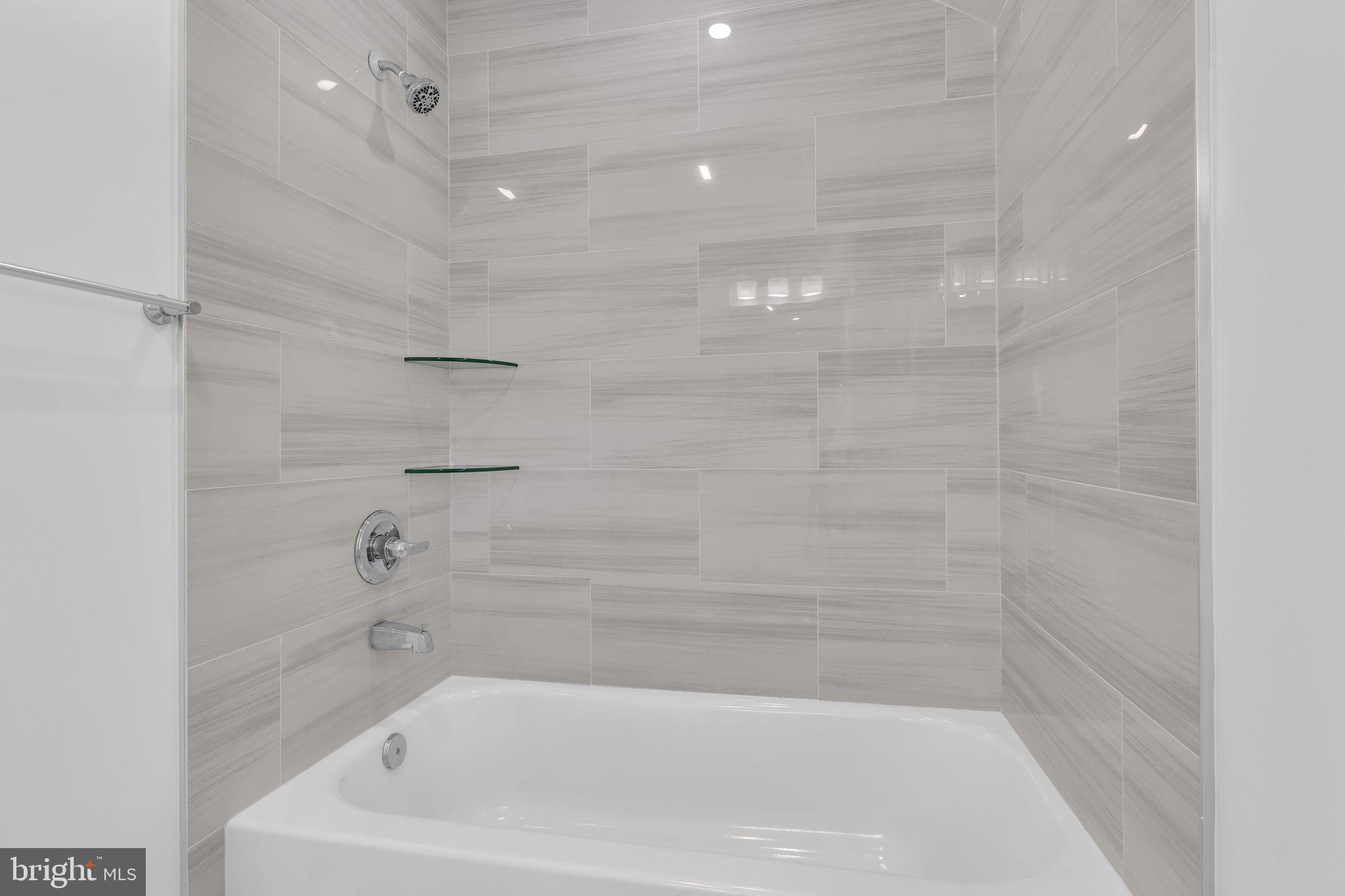 KENTLAND - Residential