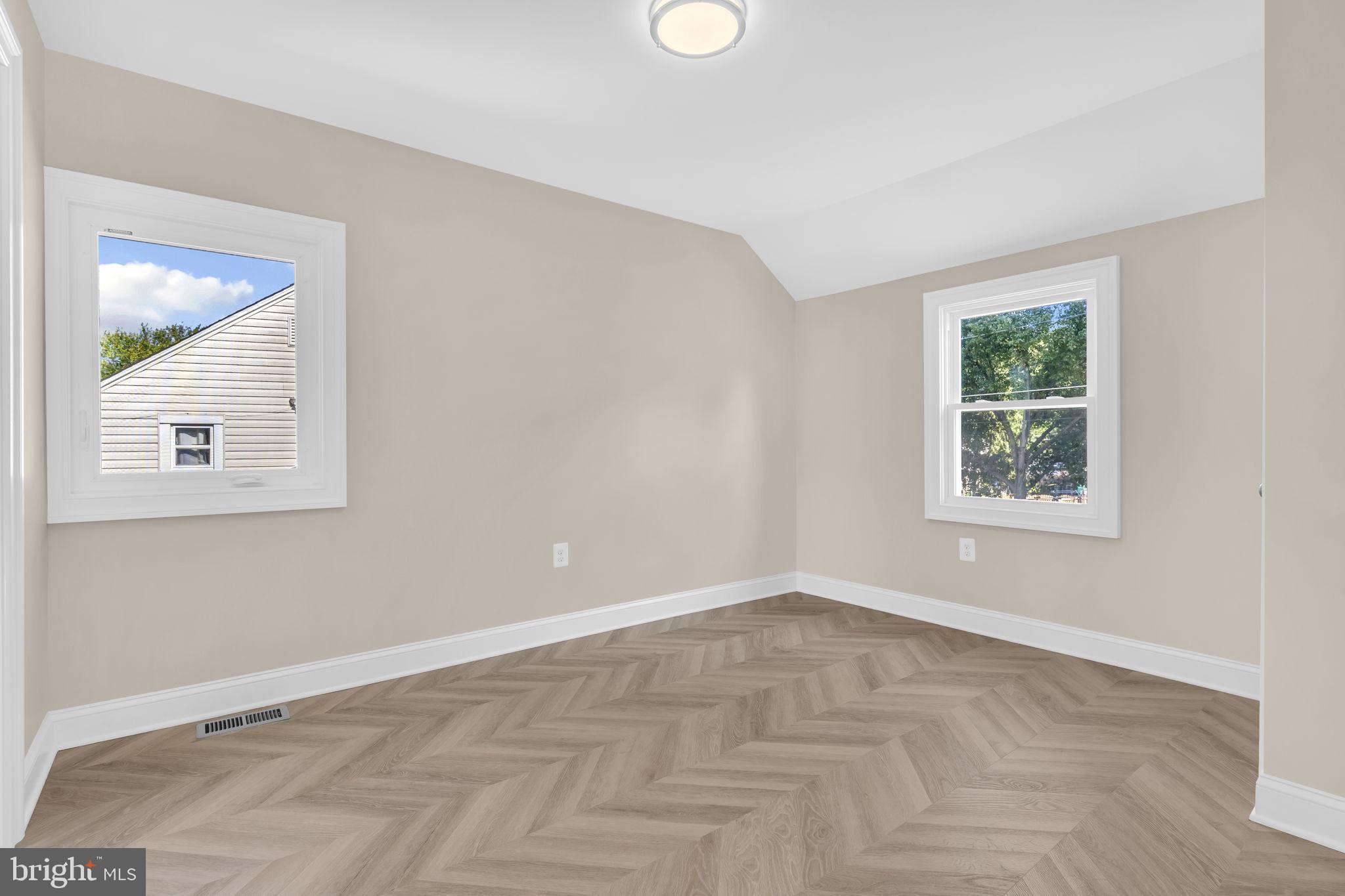 KENTLAND - Residential