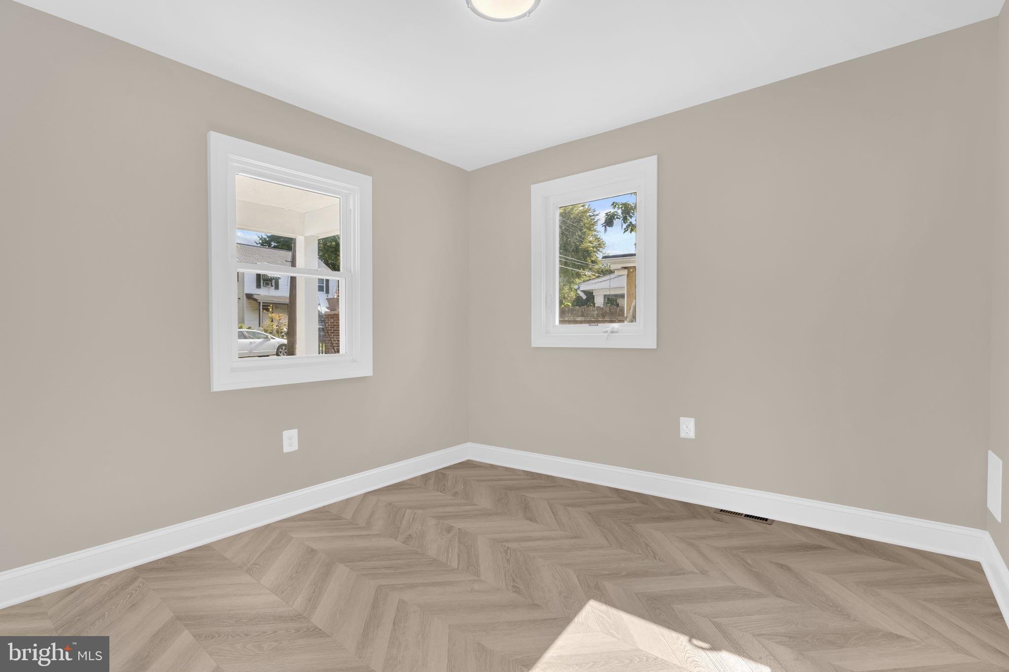 KENTLAND - Residential