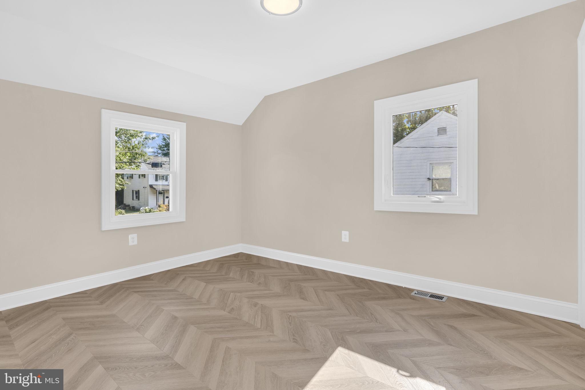 KENTLAND - Residential