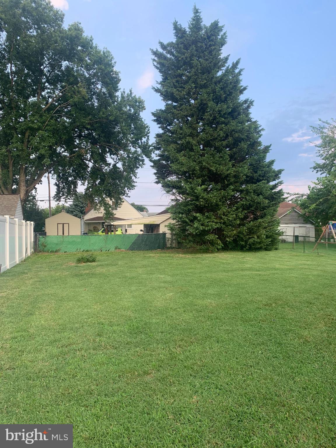 DUNDALK FARMS - Residential