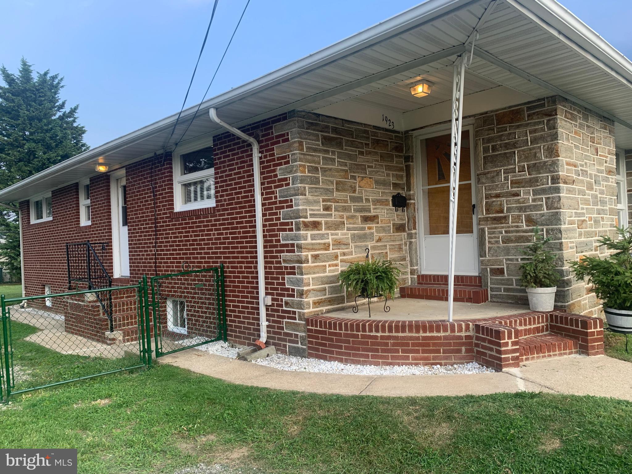 DUNDALK FARMS - Residential