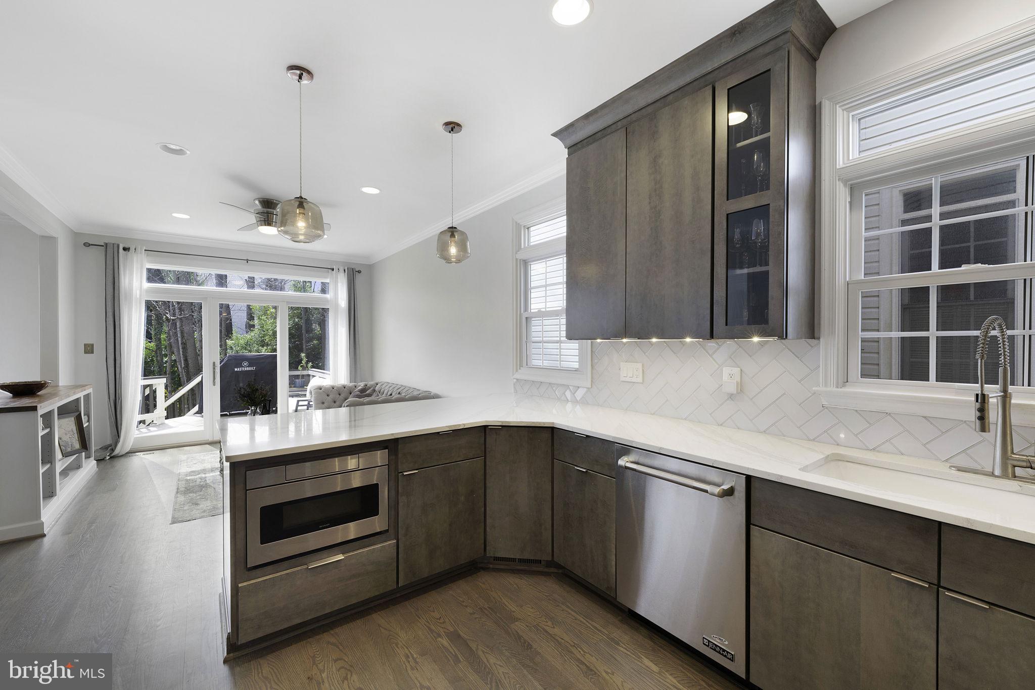 PENDERBROOK - Residential