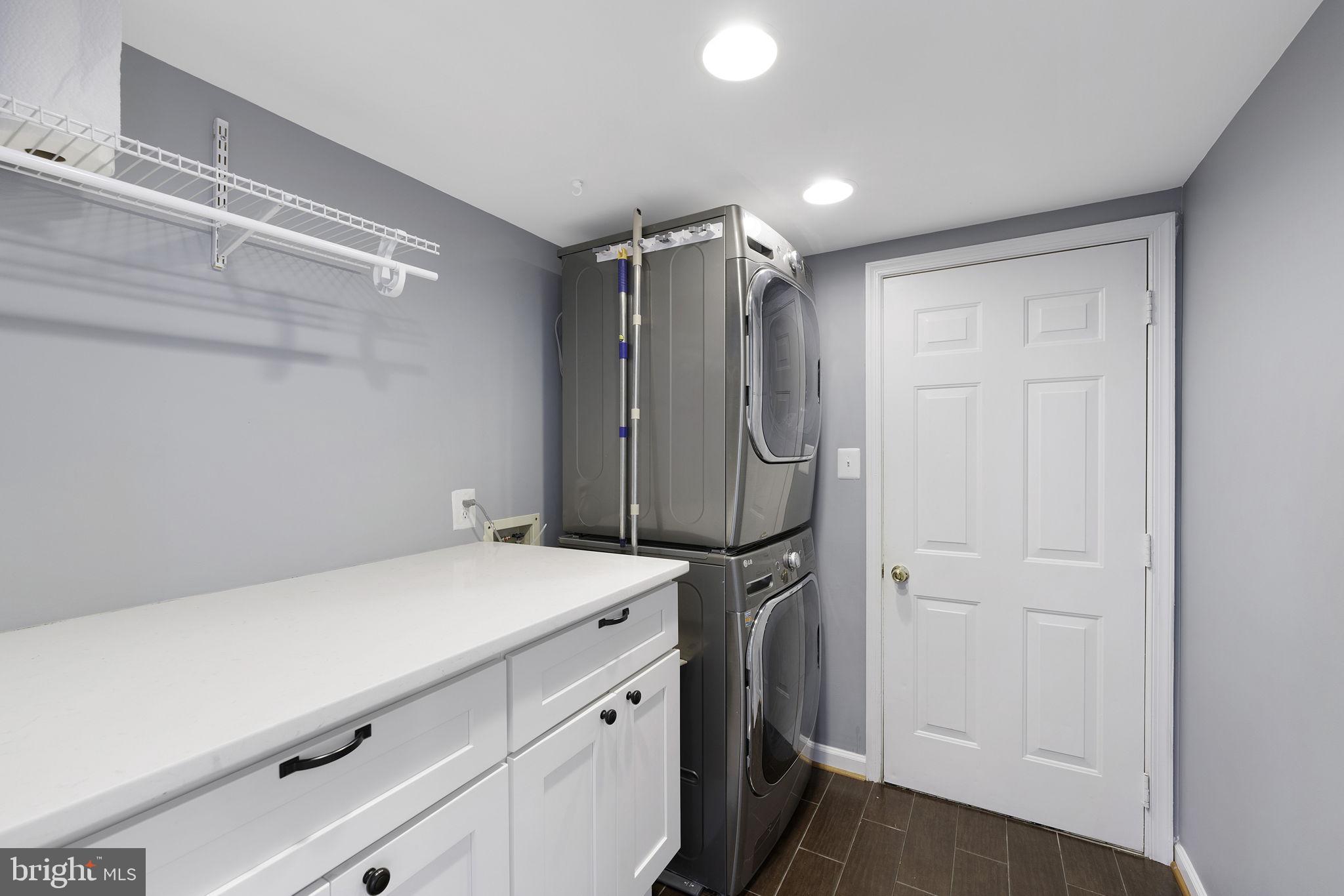 PENDERBROOK - Residential