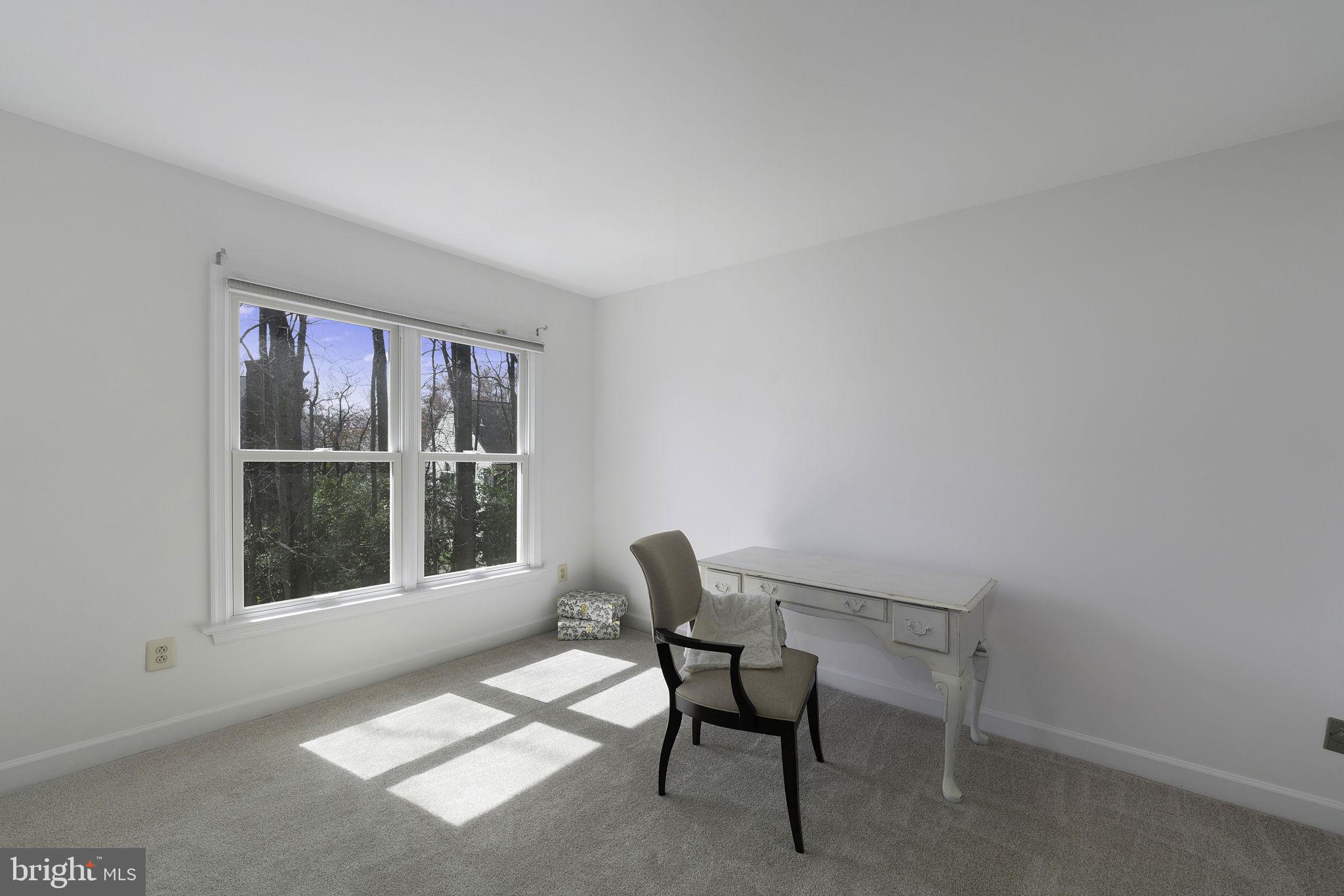 PENDERBROOK - Residential