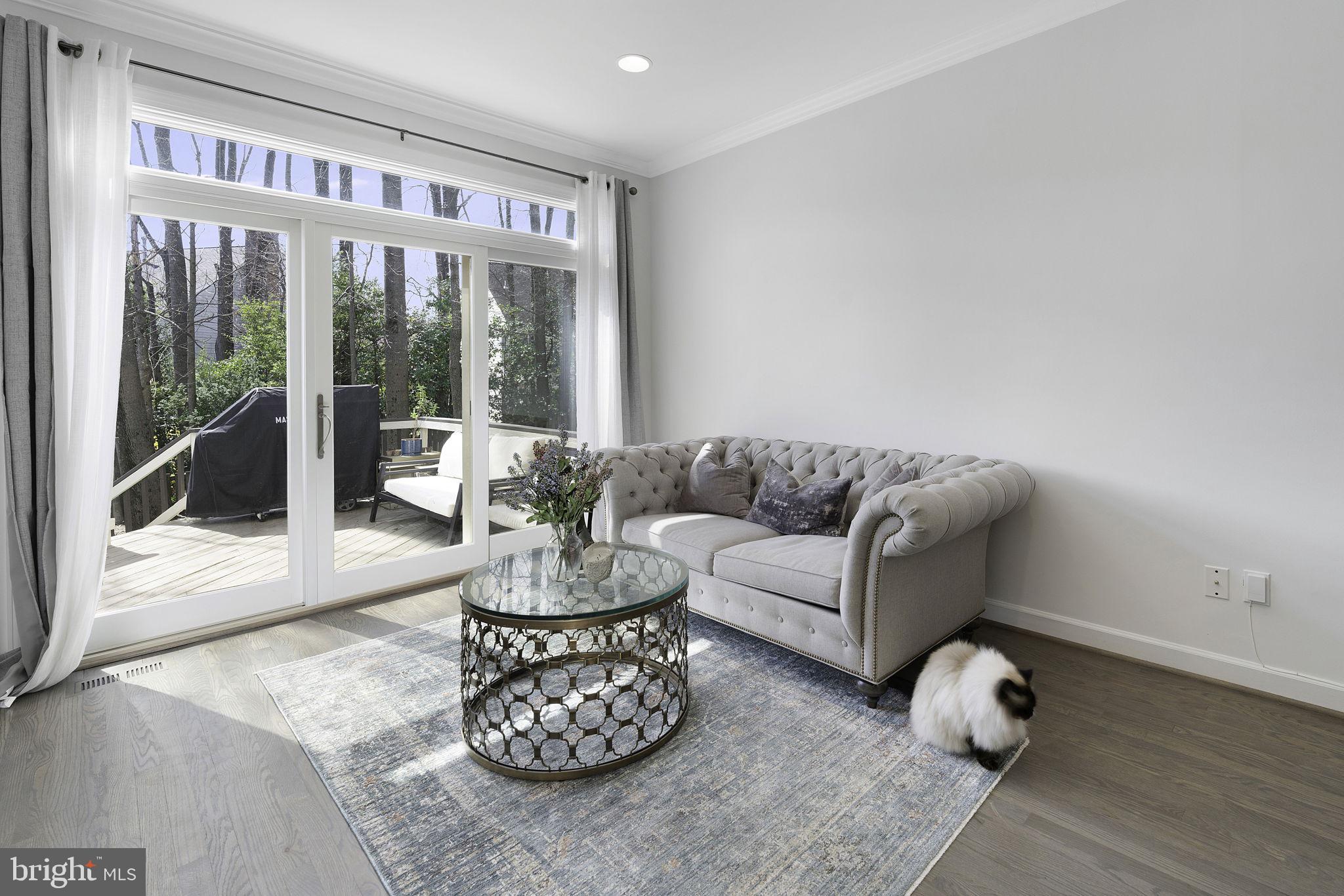 PENDERBROOK - Residential