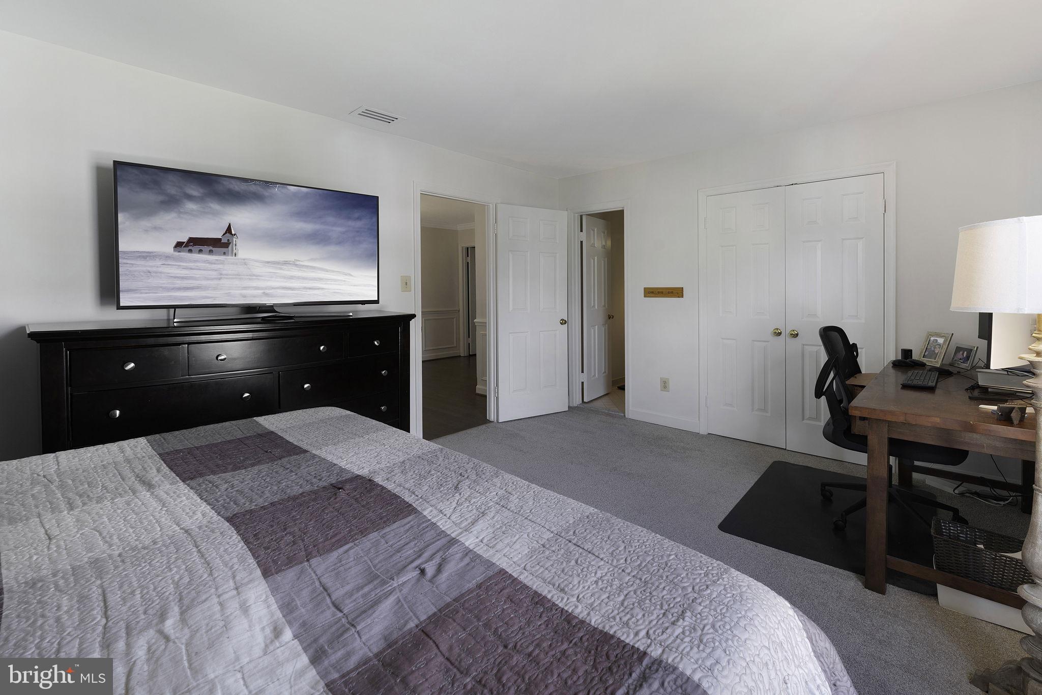 PENDERBROOK - Residential