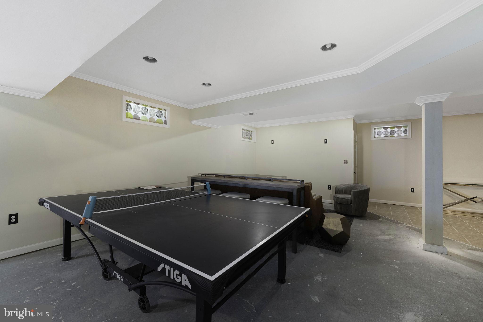 PENDERBROOK - Residential