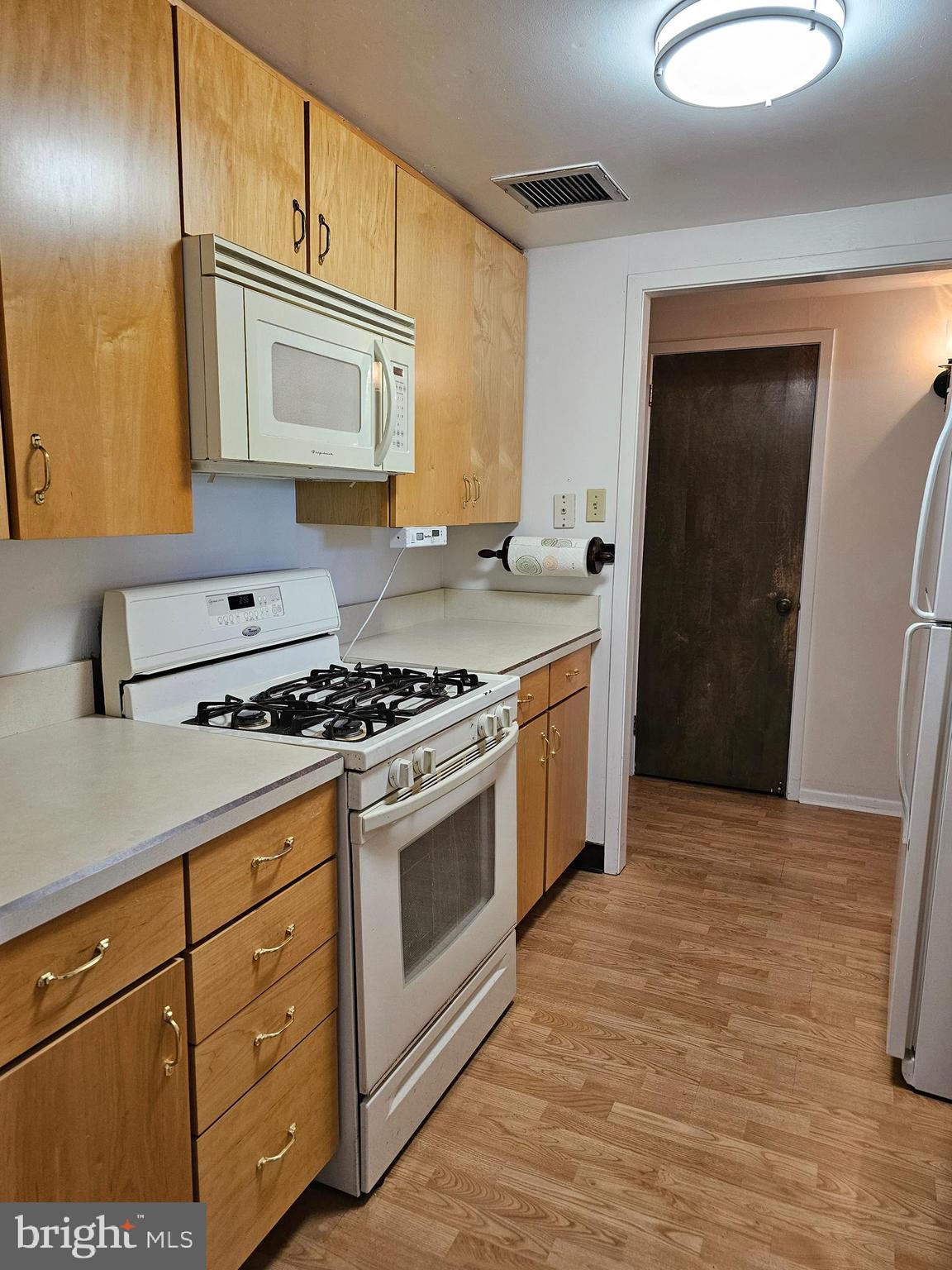 BEAVER HILL - Residential Lease