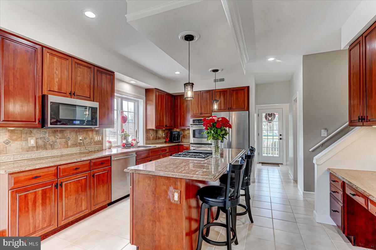 BROOKSIDE - Residential