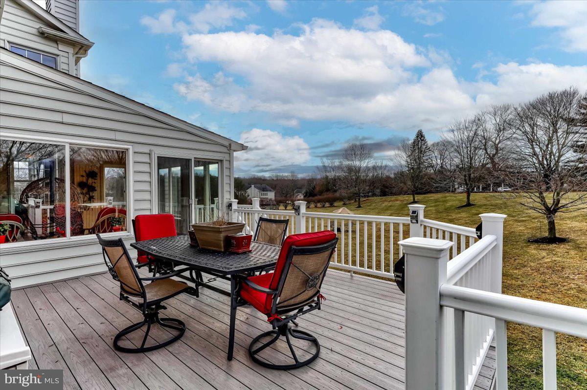 BROOKSIDE - Residential