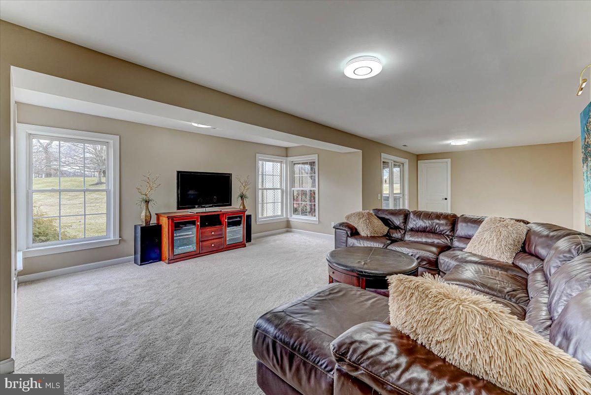 BROOKSIDE - Residential