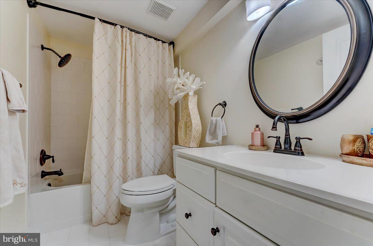 BROOKSIDE - Residential