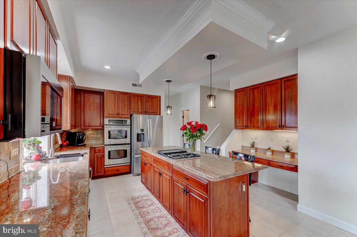 BROOKSIDE - Residential