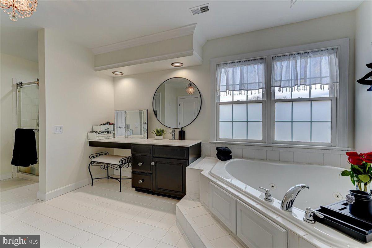 BROOKSIDE - Residential