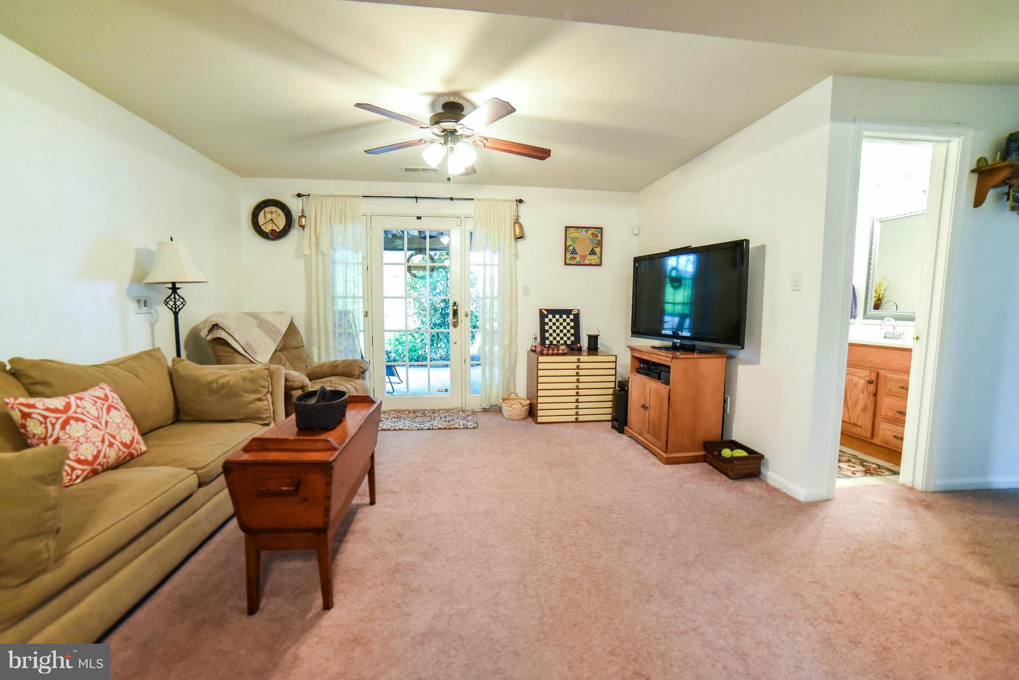 BEVERLY ESTATES - Residential