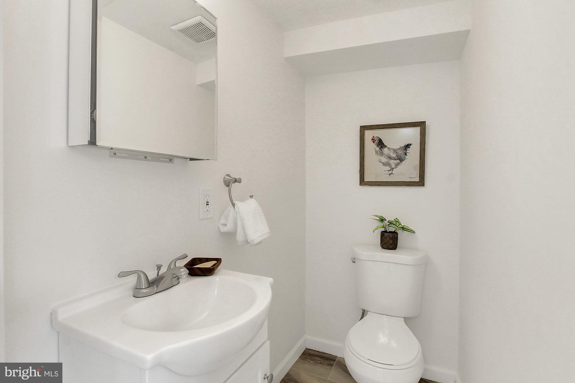 RIVERSIDE - Residential Lease