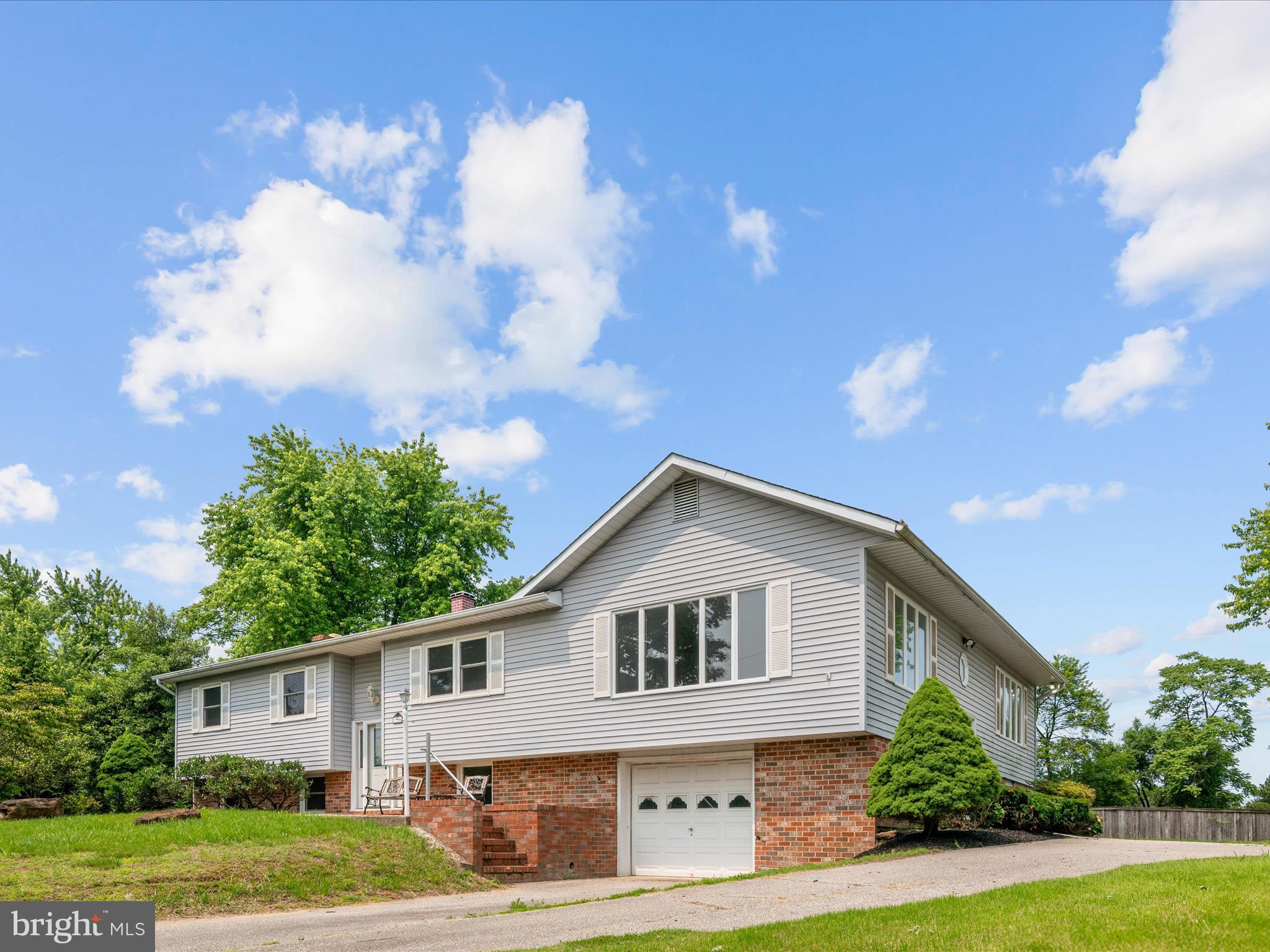 1304 ASHBURTON COURT