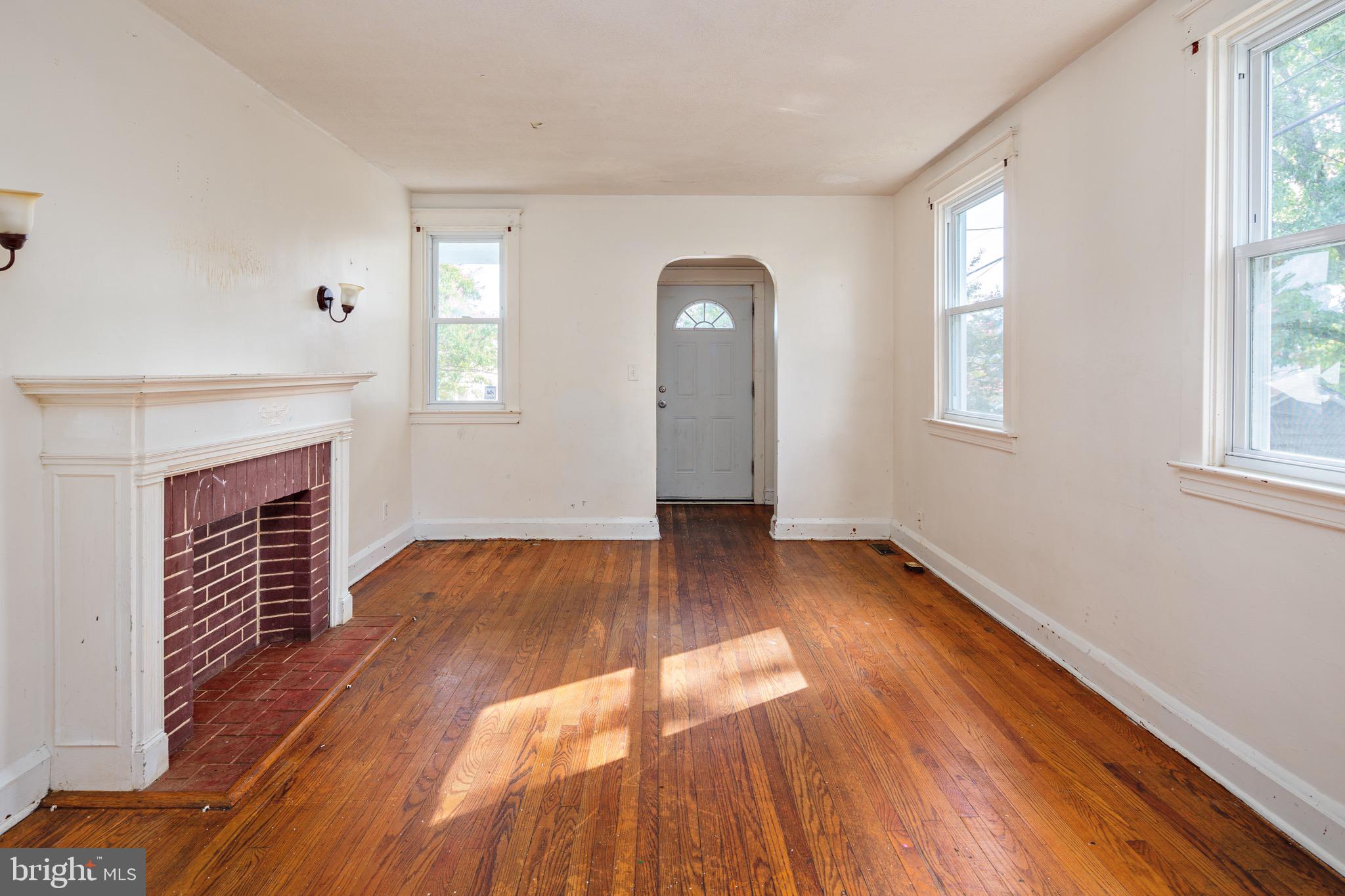 HAMILTON HEIGHTS - Residential