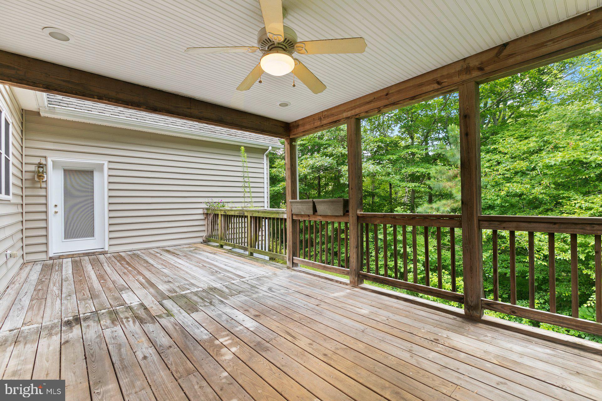 COLONIAL ESTATES - Residential