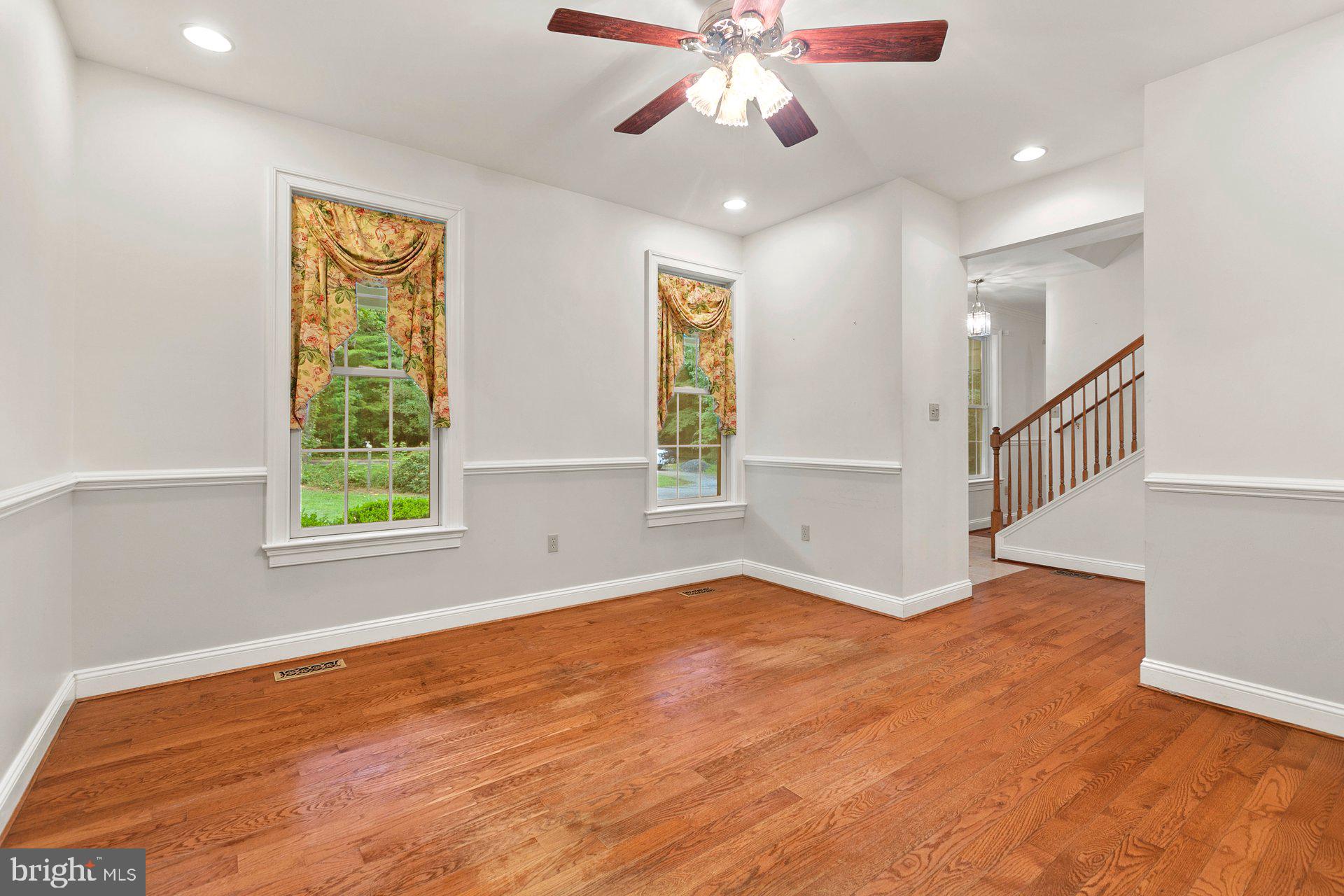 COLONIAL ESTATES - Residential