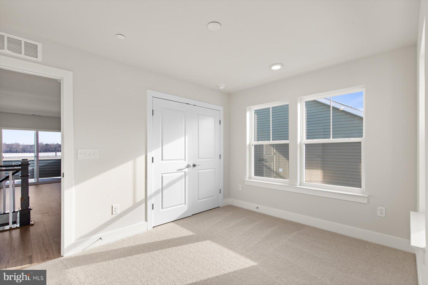 THE GRANARY AT DRAPER FARM - Residential