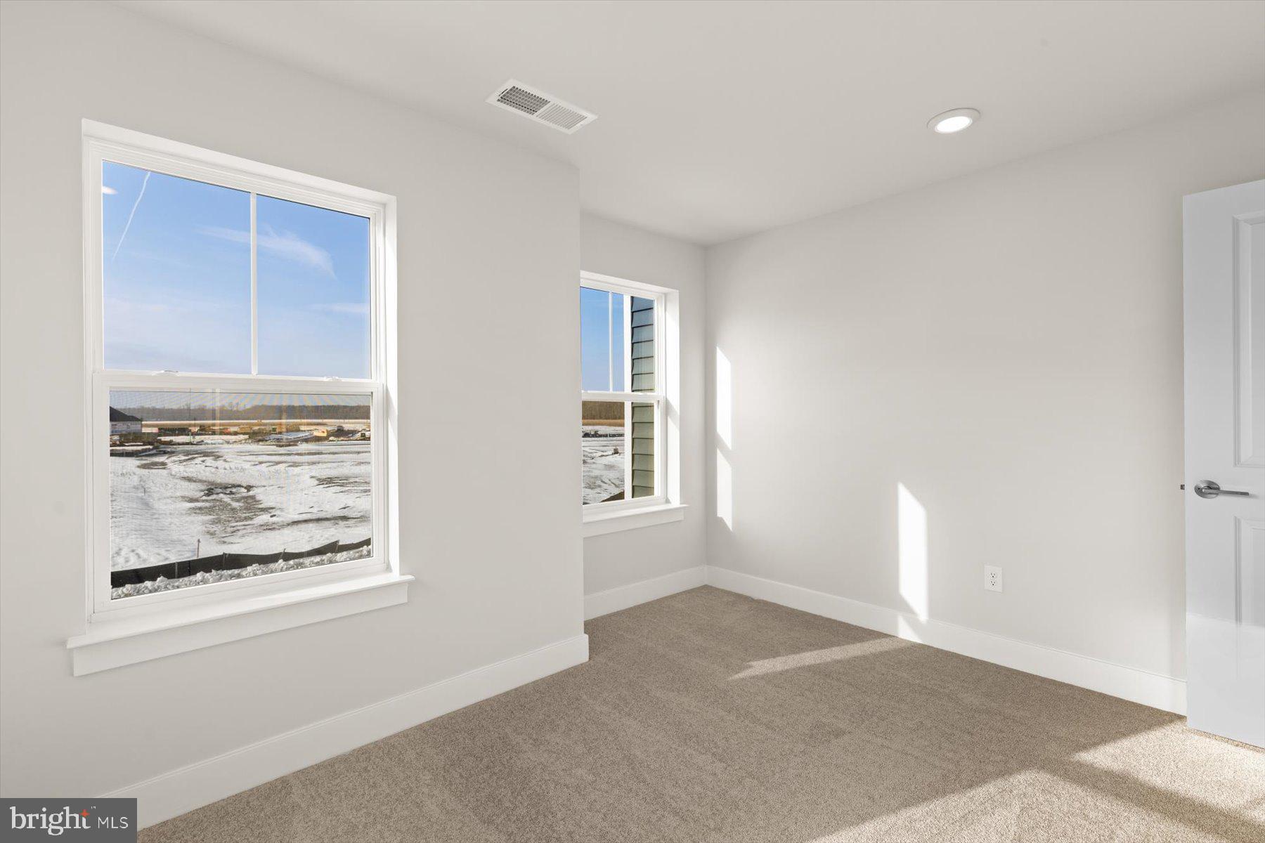 THE GRANARY AT DRAPER FARM - Residential